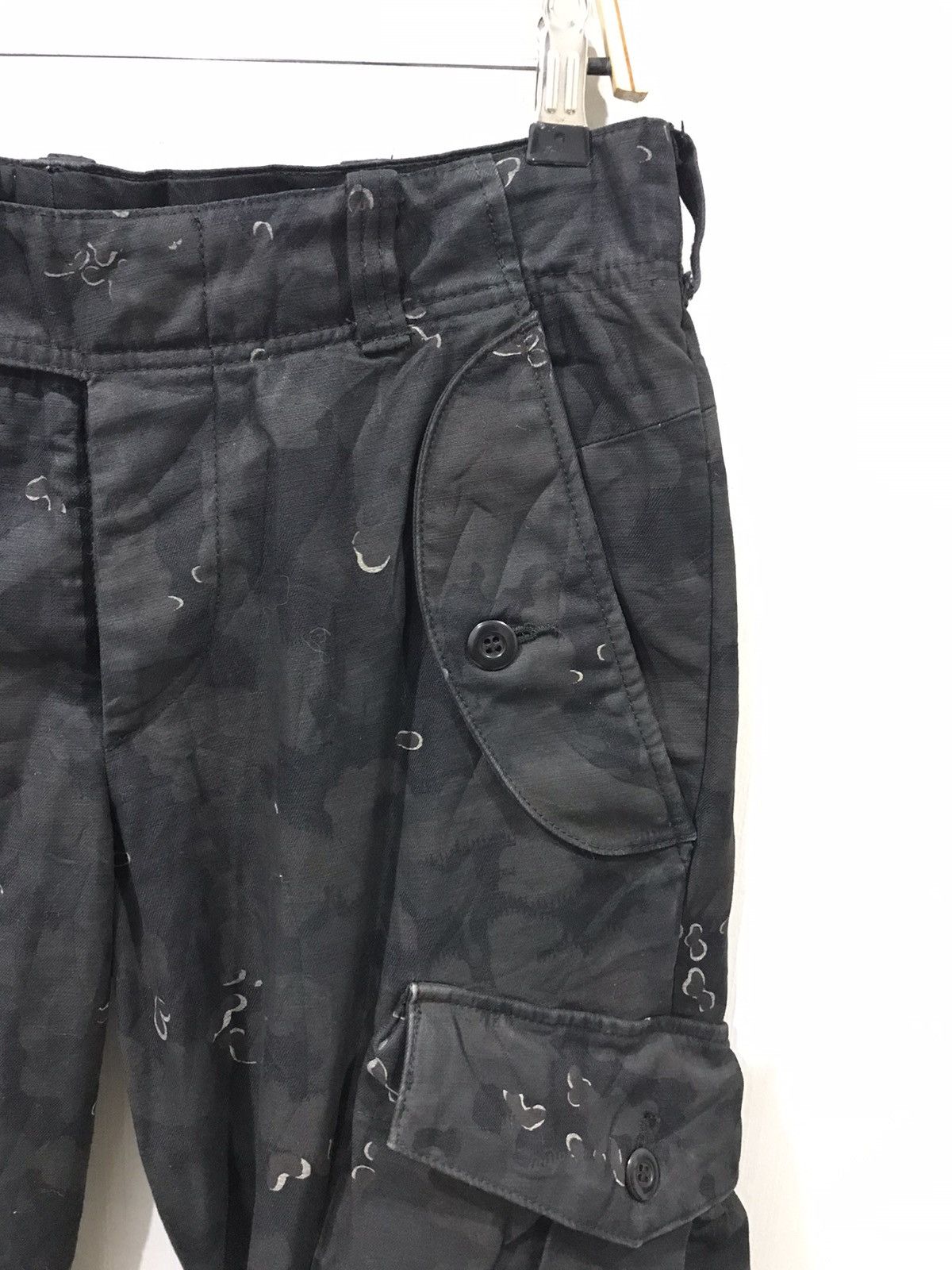 Designer × Japanese Brand AG WAREHOUSE Japan Designer Floral Full Print Cargo Pant Size US 33 - 2 Thumbnail
