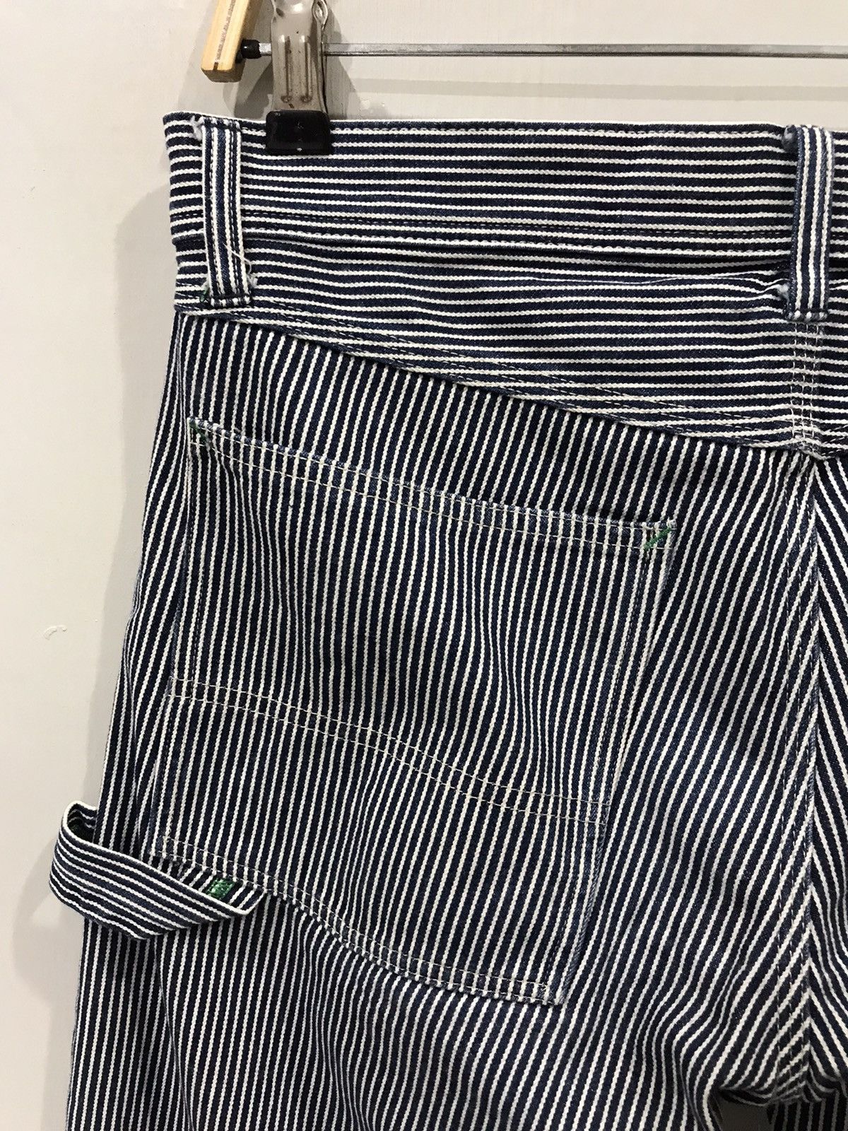 Japanese Brand OSHKOSH Classic Hickory Stripe Carpenter Denim Size US 32 / EU 48 - 8 Thumbnail