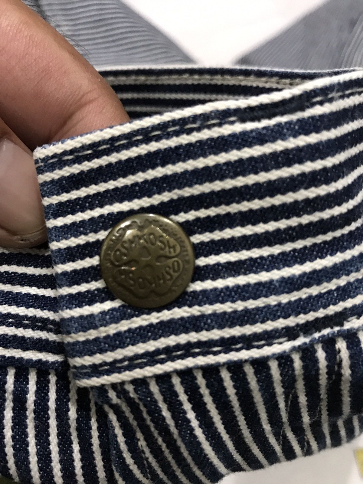 Japanese Brand OSHKOSH Classic Hickory Stripe Carpenter Denim Size US 32 / EU 48 - 12 Thumbnail