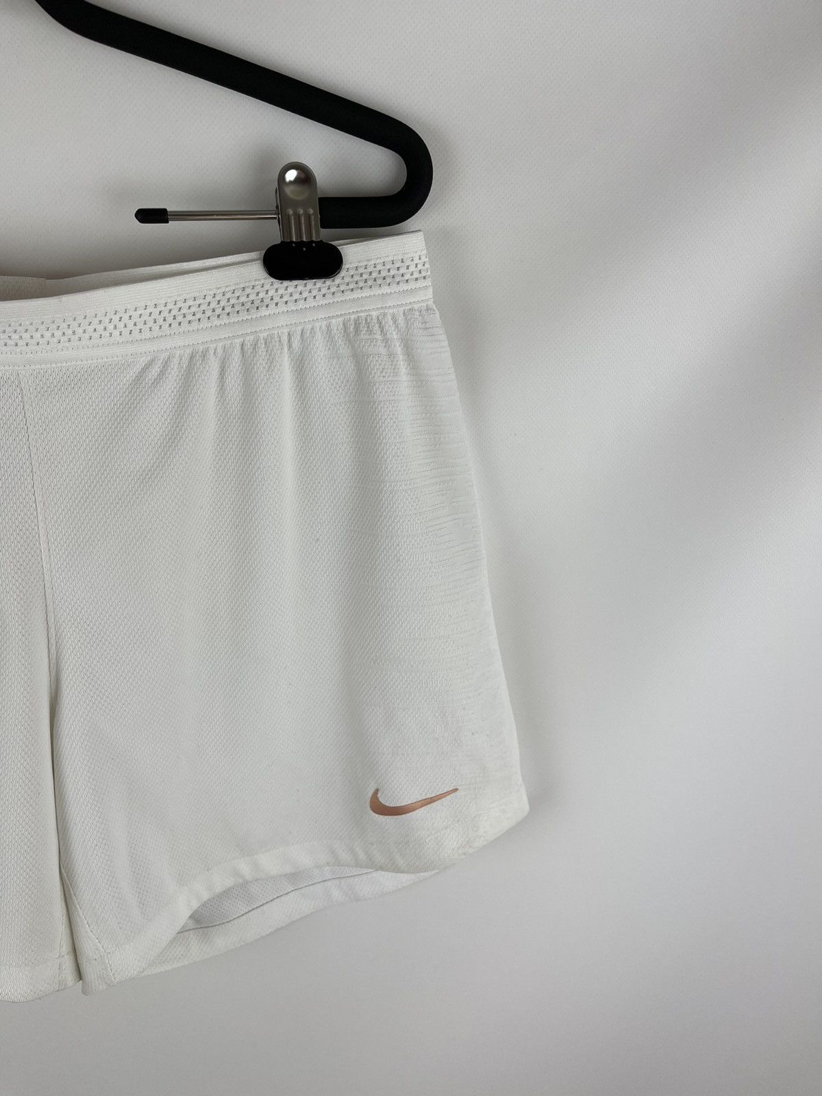 Nike Nike France 2019 match player issue womens shorts AJ4521-100 Size 34" / US 12 / IT 48 - 3 Thumbnail
