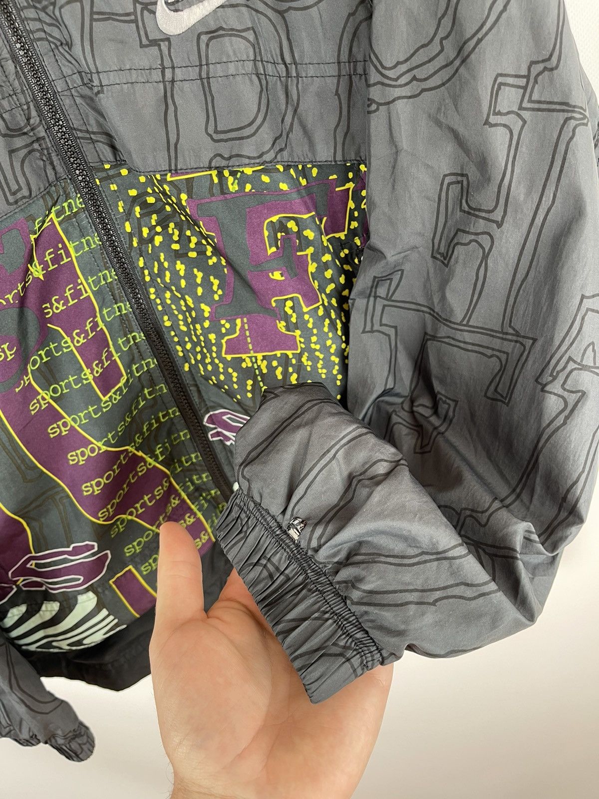Nike Nike vintage 90s sport & fitness full zip printed jacket Size US S / EU 44-46 / 1 - 8 Thumbnail