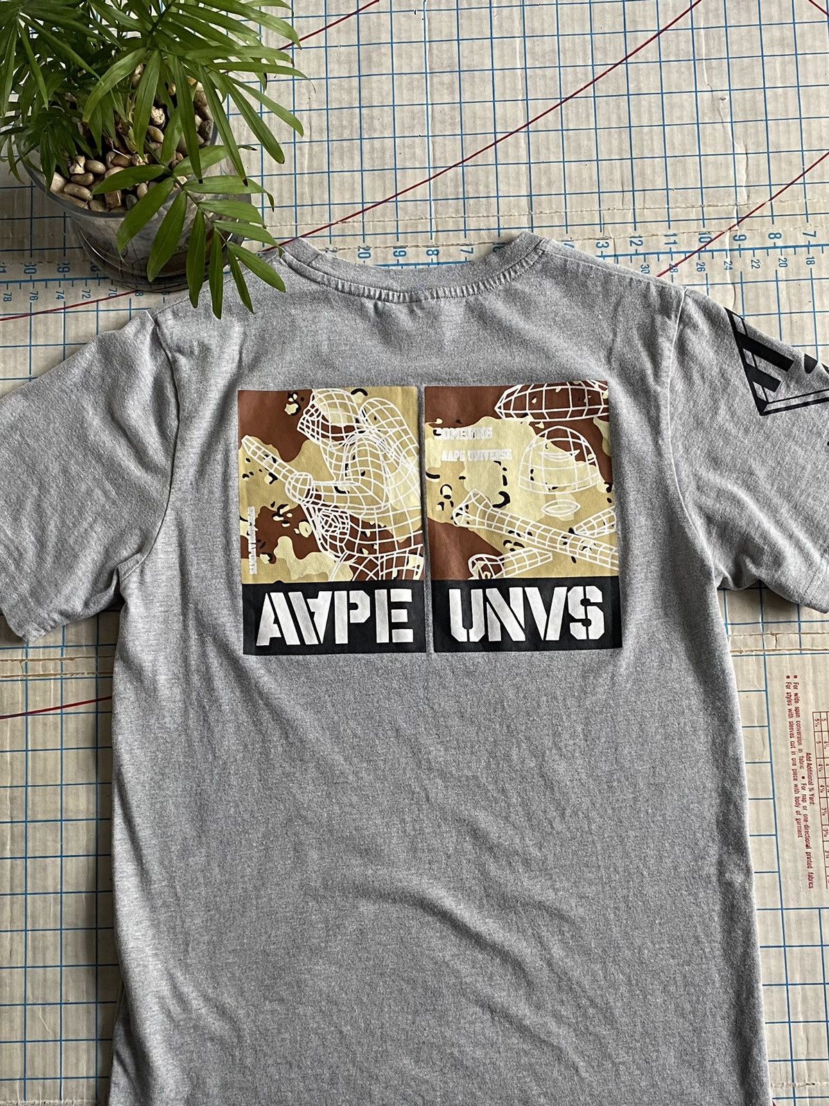 Aape Aape Graphic Tee The Aape Universe Grey Fits Small Size US S / EU 44-46 / 1 - 9 Thumbnail