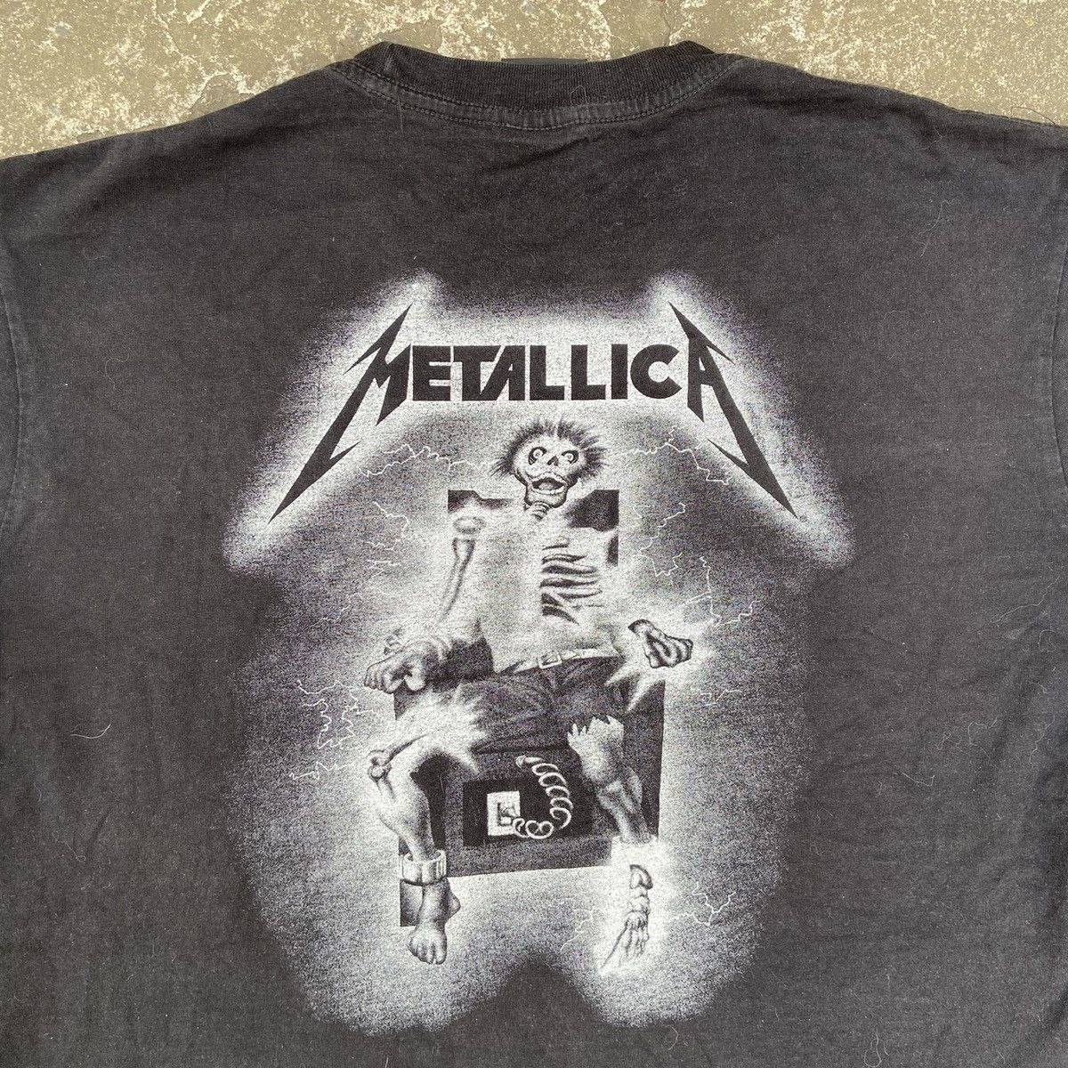 Giant 1984 ARCHIVE VINTAGE RIDE THE LIGHTING METALLICA FADED TEE Size US L / EU 52-54 / 3 - 1 Thumbnail