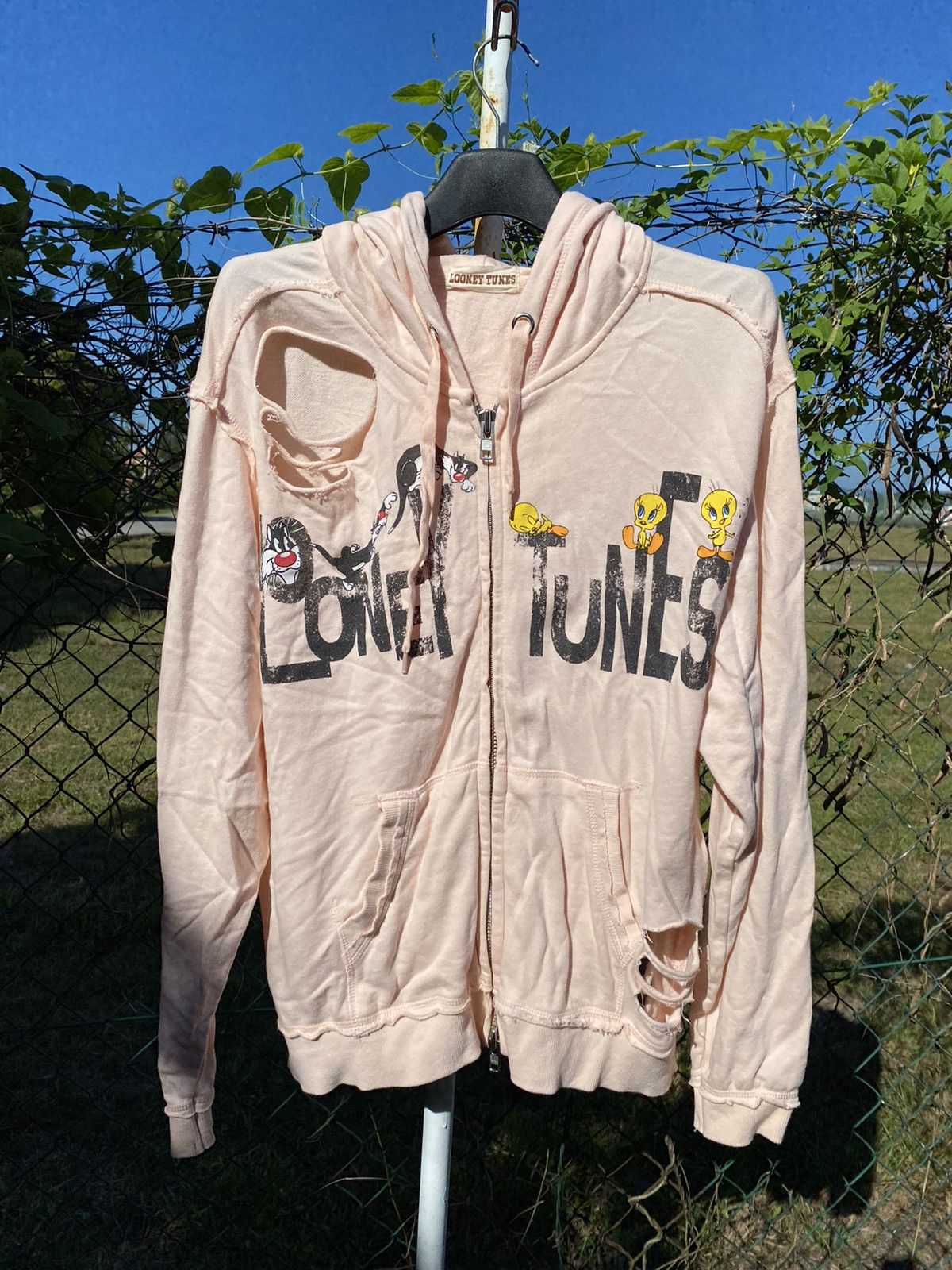 Cartoon Network Gotcha Looney Tunes X E hyphen World Gallery Hooded Size US M / EU 48-50 / 2 - 2 Thumbnail