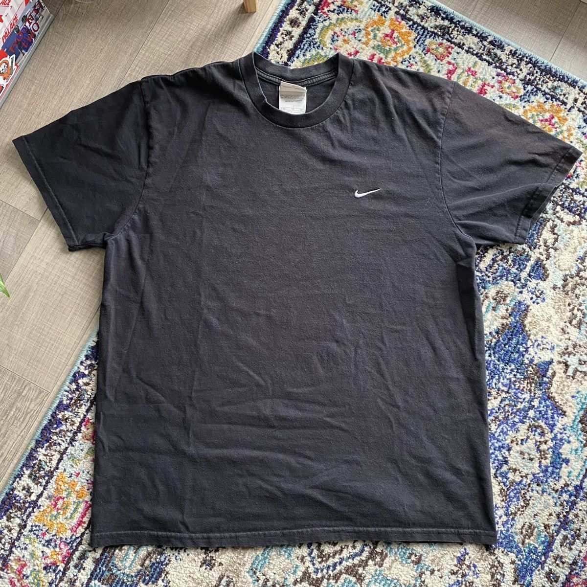 Nike 2000s Nike Mini Swoosh Tee Black Size US L / EU 52-54 / 3 - 1 Thumbnail