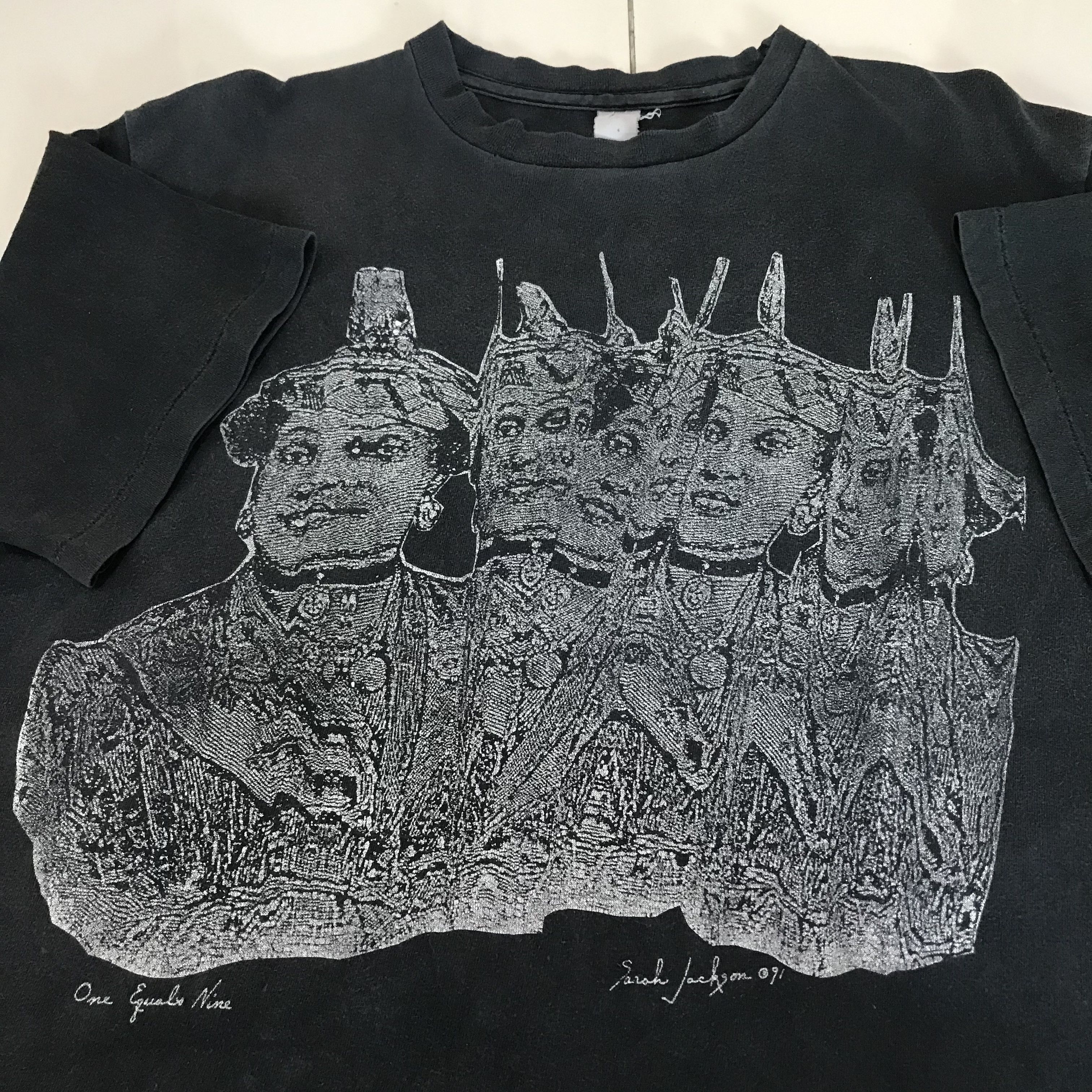 Vintage Vintage 90s 1991 Sarah Jackson works of art Tee Faded Size US XL / EU 56 / 4 - 1 Thumbnail