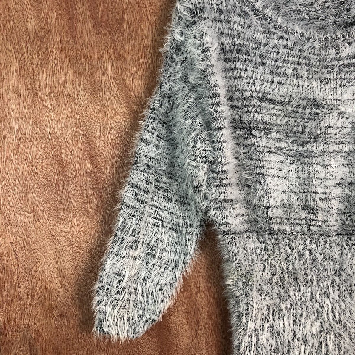 Homespun Knitwear × Japanese Brand Resexy White Black Mohair shag shaggy Knitwear #c353 Size US M / EU 48-50 / 2 - 7 Thumbnail