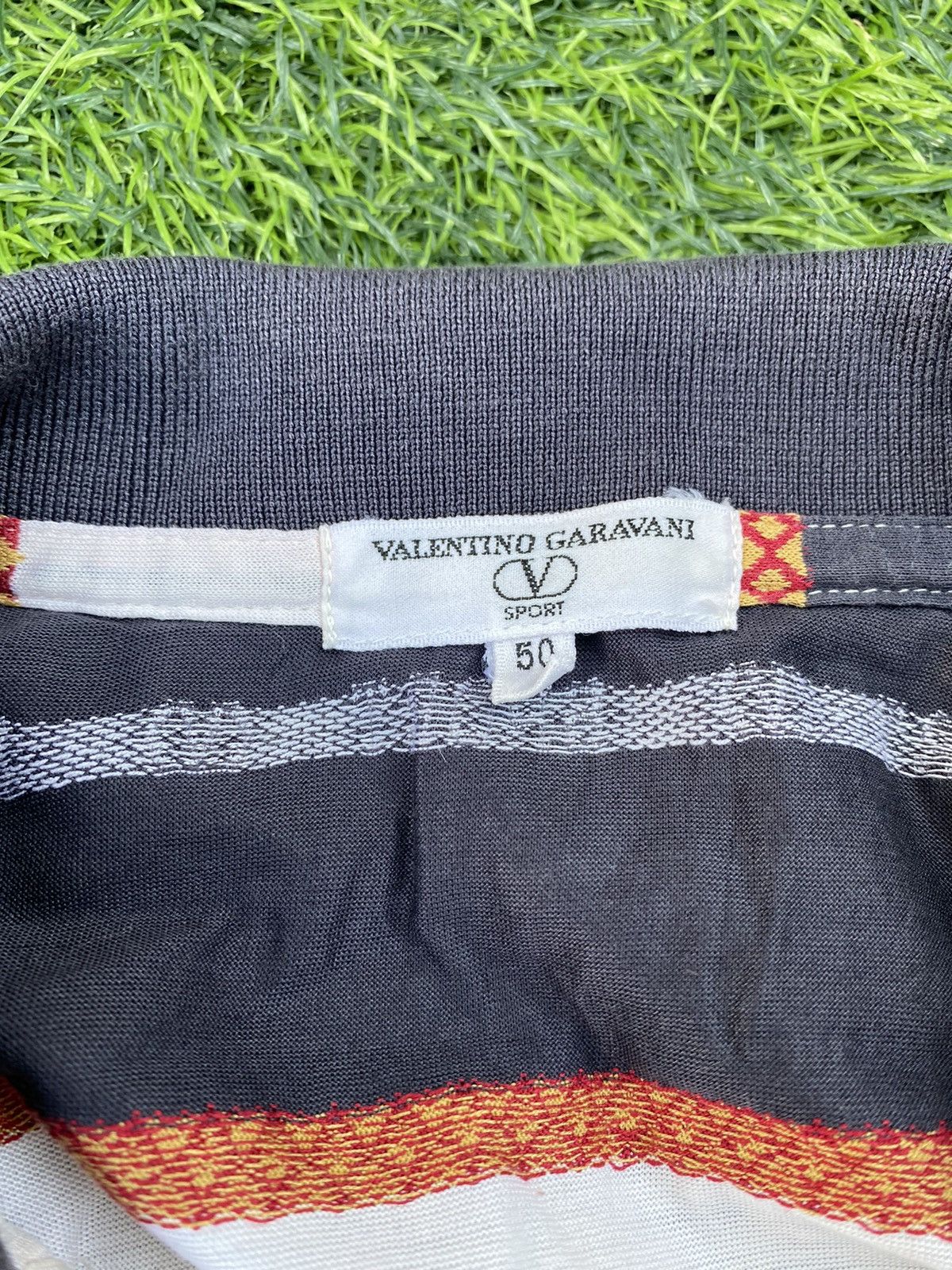 Valentino 90s Velentino Sport Jacquard logo polo Size US L / EU 52-54 / 3 - 7 Thumbnail