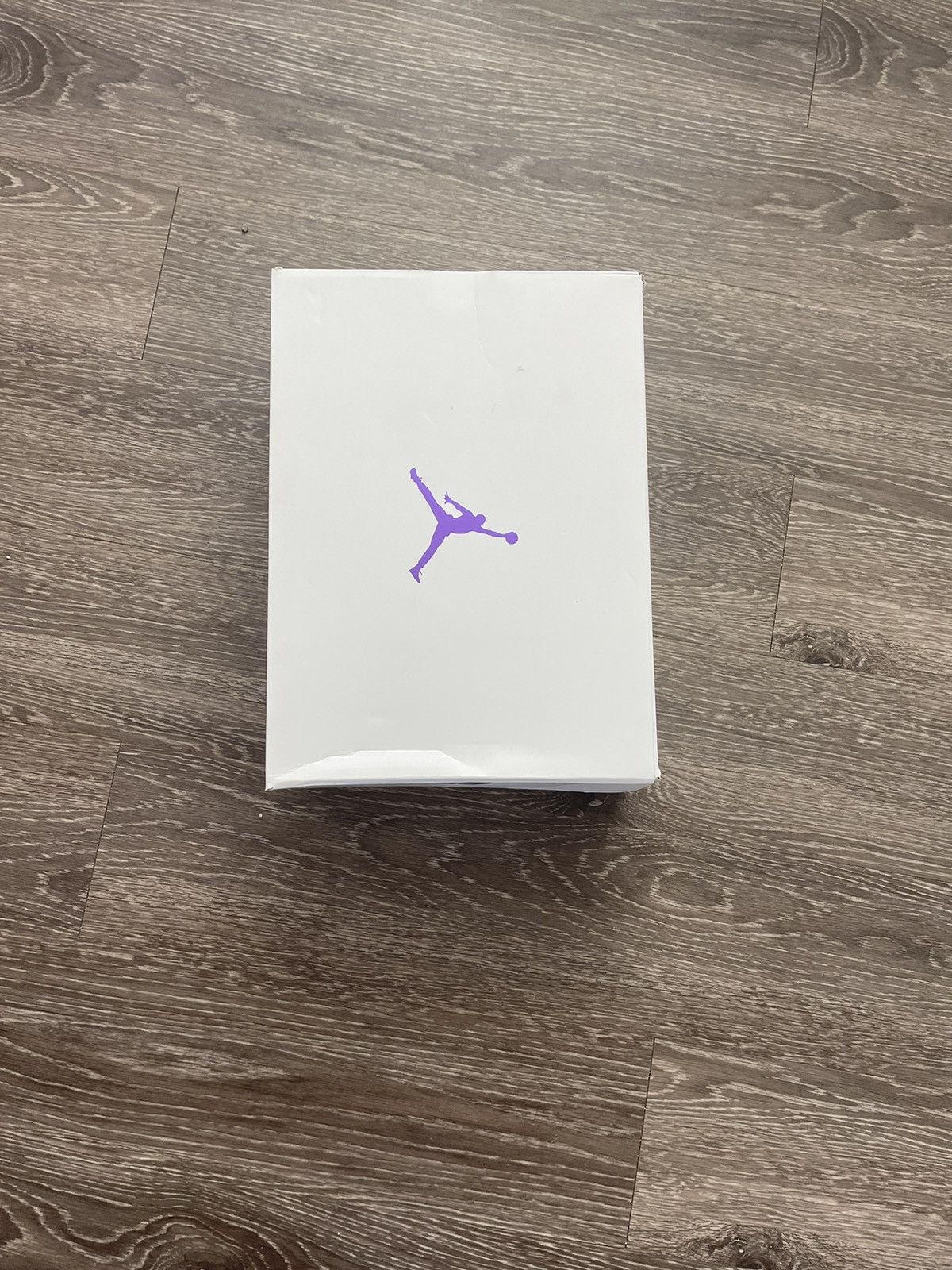 Jordan Brand Air Jordan 4 Retro Court Purple Size US 10 / EU 43 - 1 Thumbnail