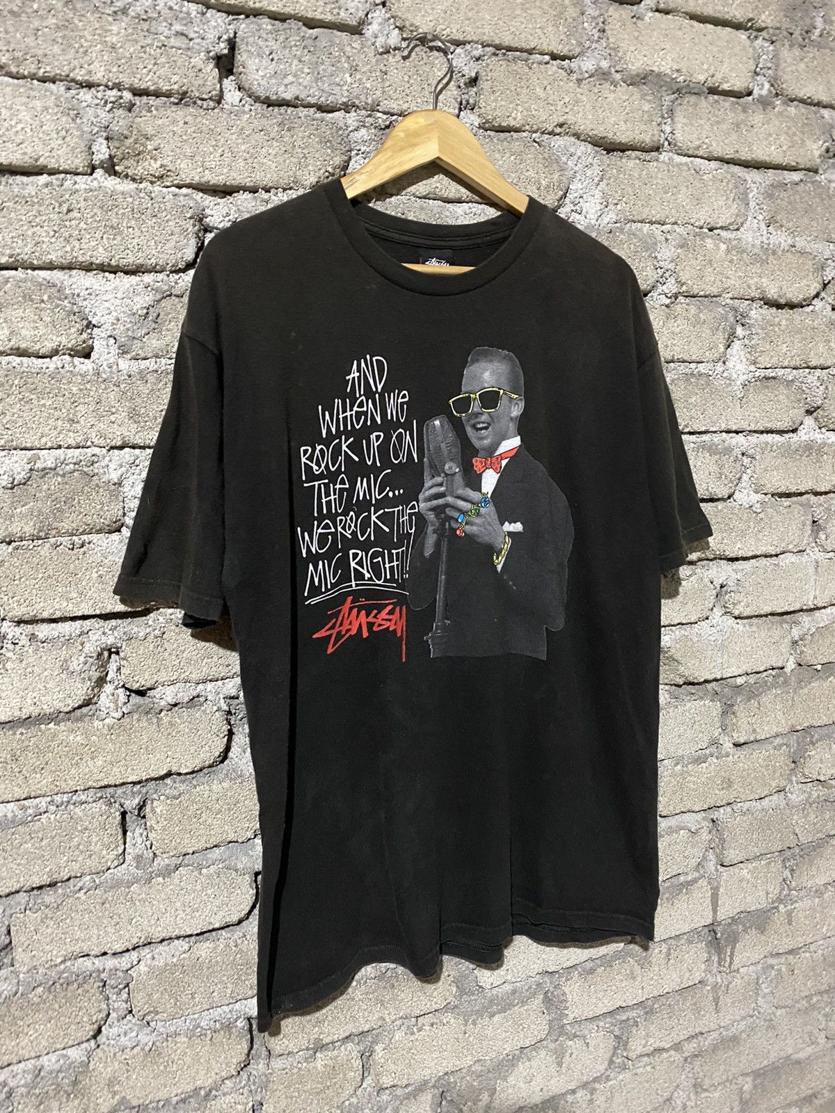 Stussy Vintage Stüssy Graphic T-Shirt - “We Rock the Mic Right!” Size US L / EU 52-54 / 3 - 3 Thumbnail