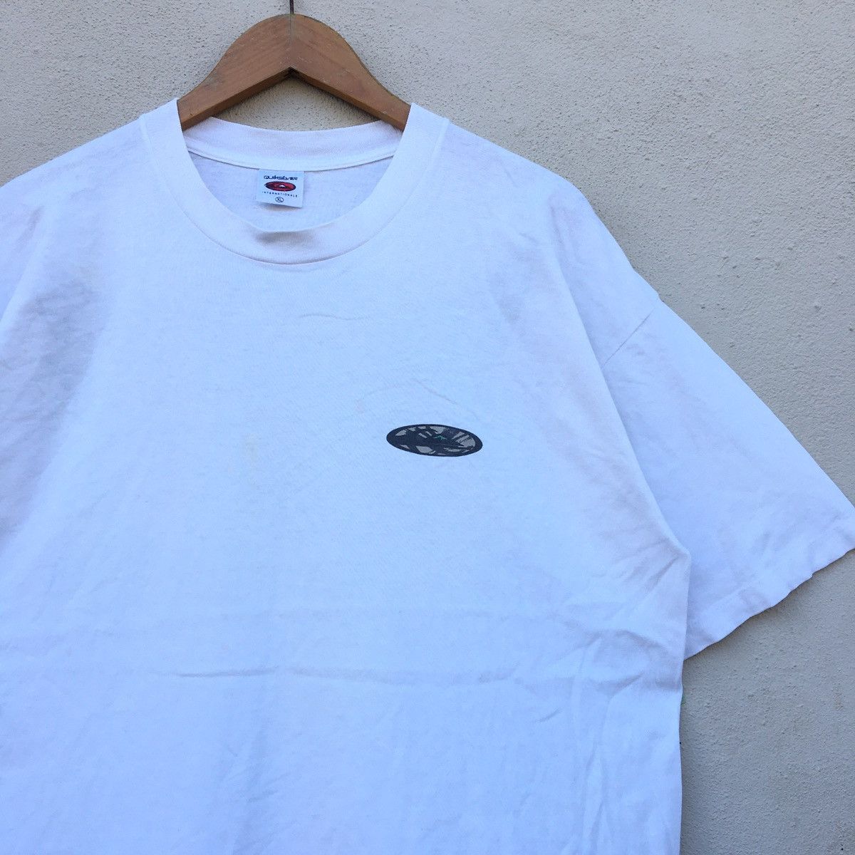 Quiksilver Vintage 90s QUIKSILVER SURF BOARD BIG LOGO T-shirt Size US XL / EU 56 / 4 - 5 Thumbnail