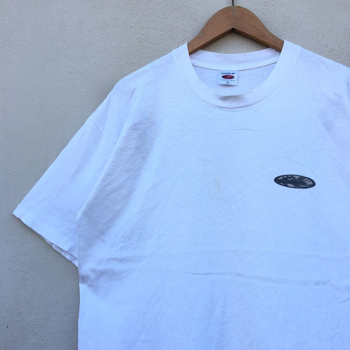 Quiksilver Vintage 90s QUIKSILVER SURF BOARD BIG LOGO T-shirt Size US XL / EU 56 / 4 - 6 Thumbnail