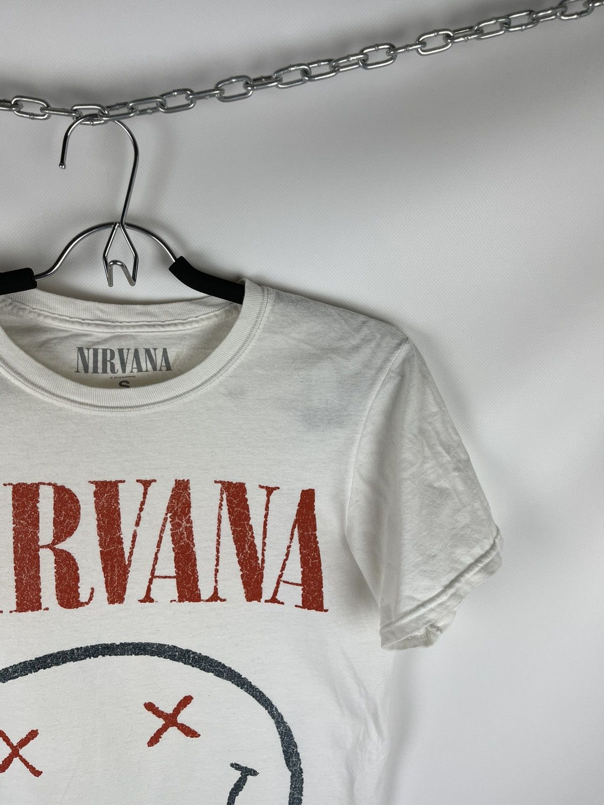 Band Tees × Nirvana Nirvana 2018 big logo band tee shirt white red Size US S / EU 44-46 / 1 - 3 Thumbnail