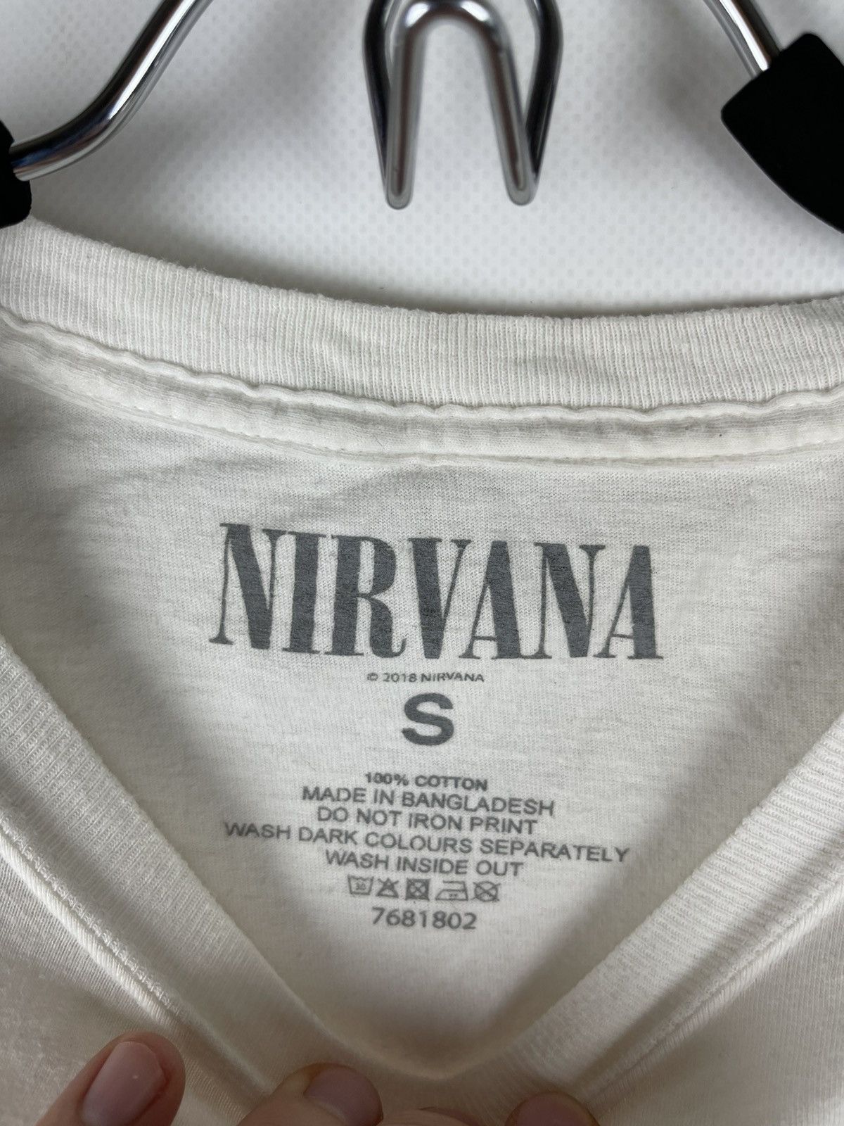 Band Tees × Nirvana Nirvana 2018 big logo band tee shirt white red Size US S / EU 44-46 / 1 - 6 Thumbnail