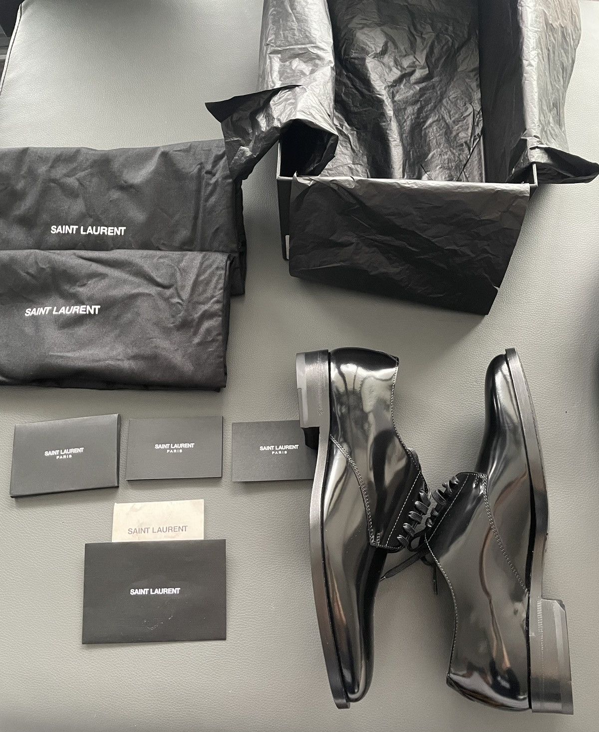 Hedi Slimane × Saint Laurent Paris × Yves Saint Laurent Super Rare 2015 Runway HEDI Le Smoking Derby Leather Shoes Size US 6 / EU 39 - 4 Thumbnail