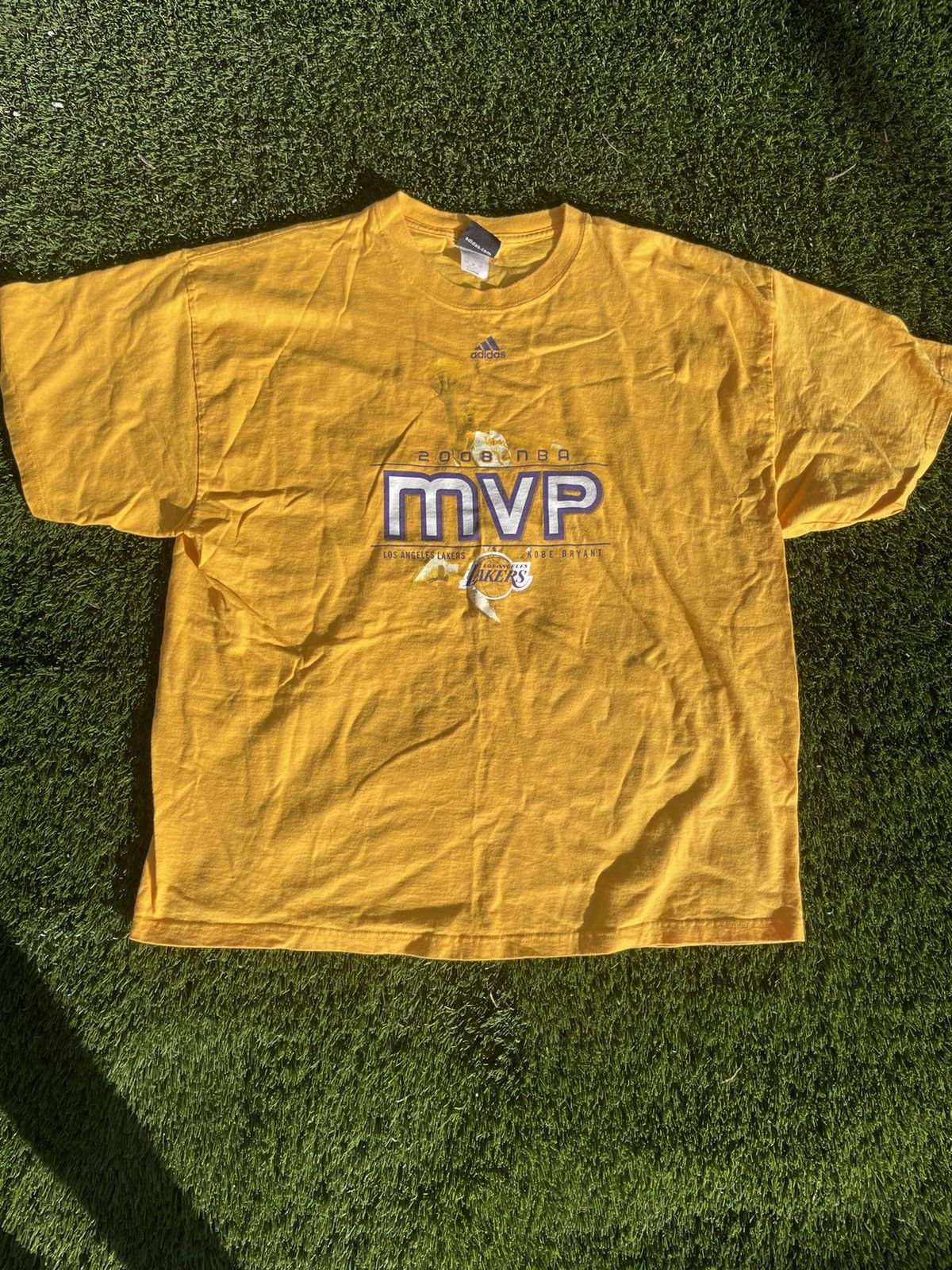 Nike × Vintage vintage 2008 kobe mvp season adidas t shirt Size US XL / EU 56 / 4 - 1 Thumbnail