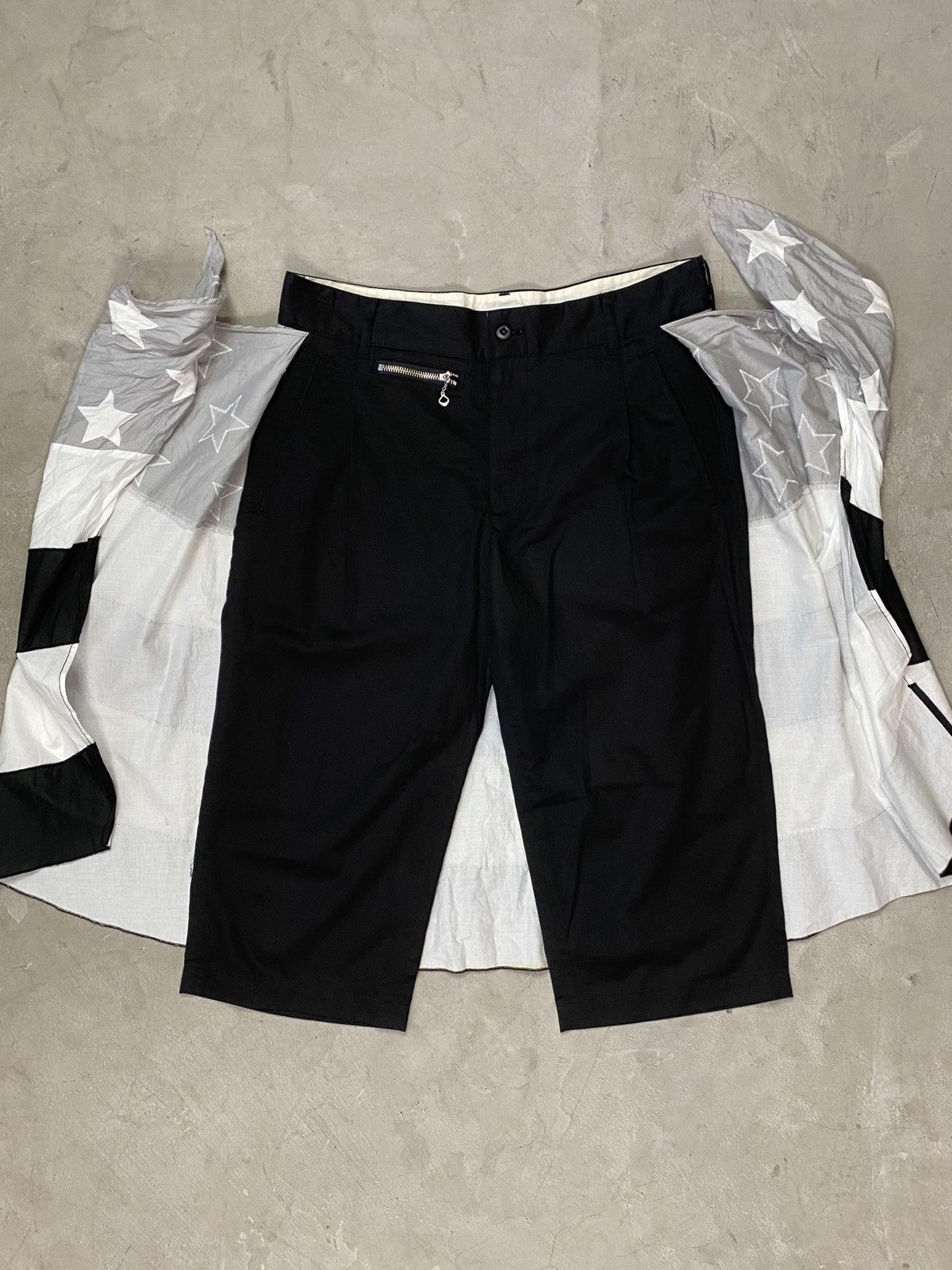 FACETASM BLACK FLAG SHORTS