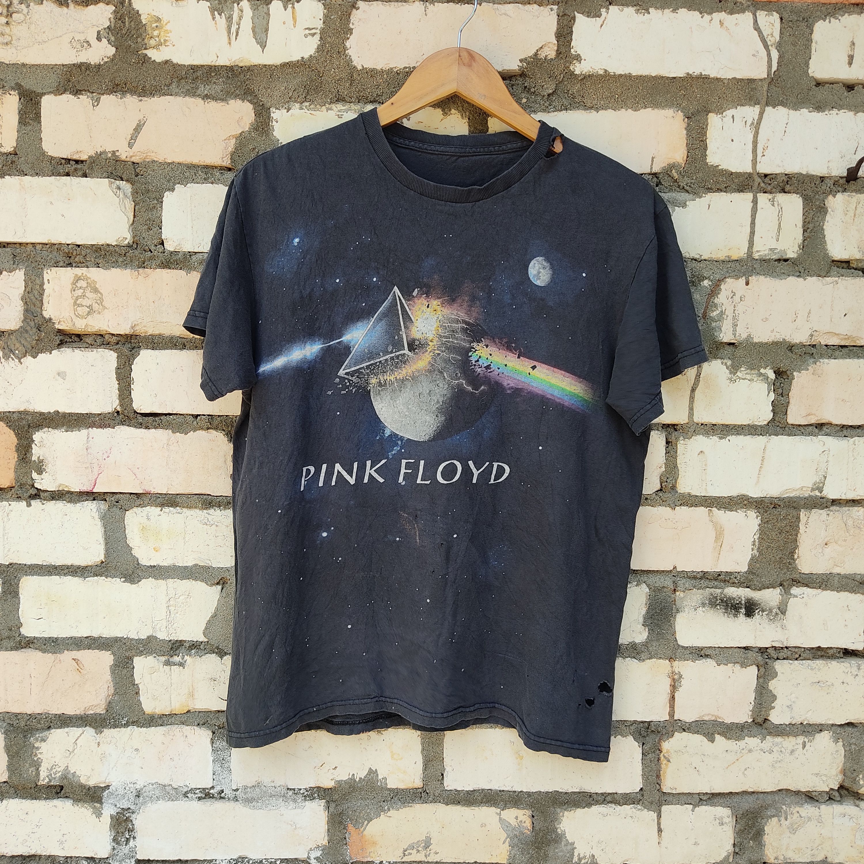 Band Tees THRASHED Tshirt Rock Band Pink Floyd Size US S / EU 44-46 / 1 - 1 Thumbnail
