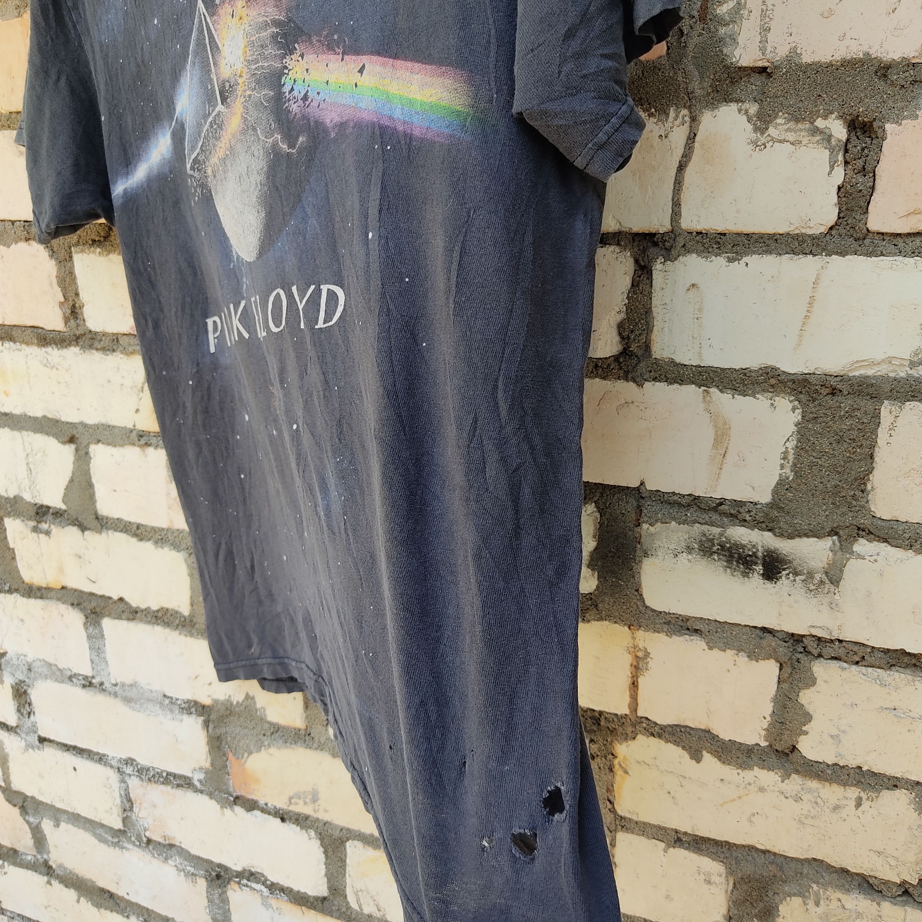 Band Tees THRASHED Tshirt Rock Band Pink Floyd Size US S / EU 44-46 / 1 - 2 Thumbnail
