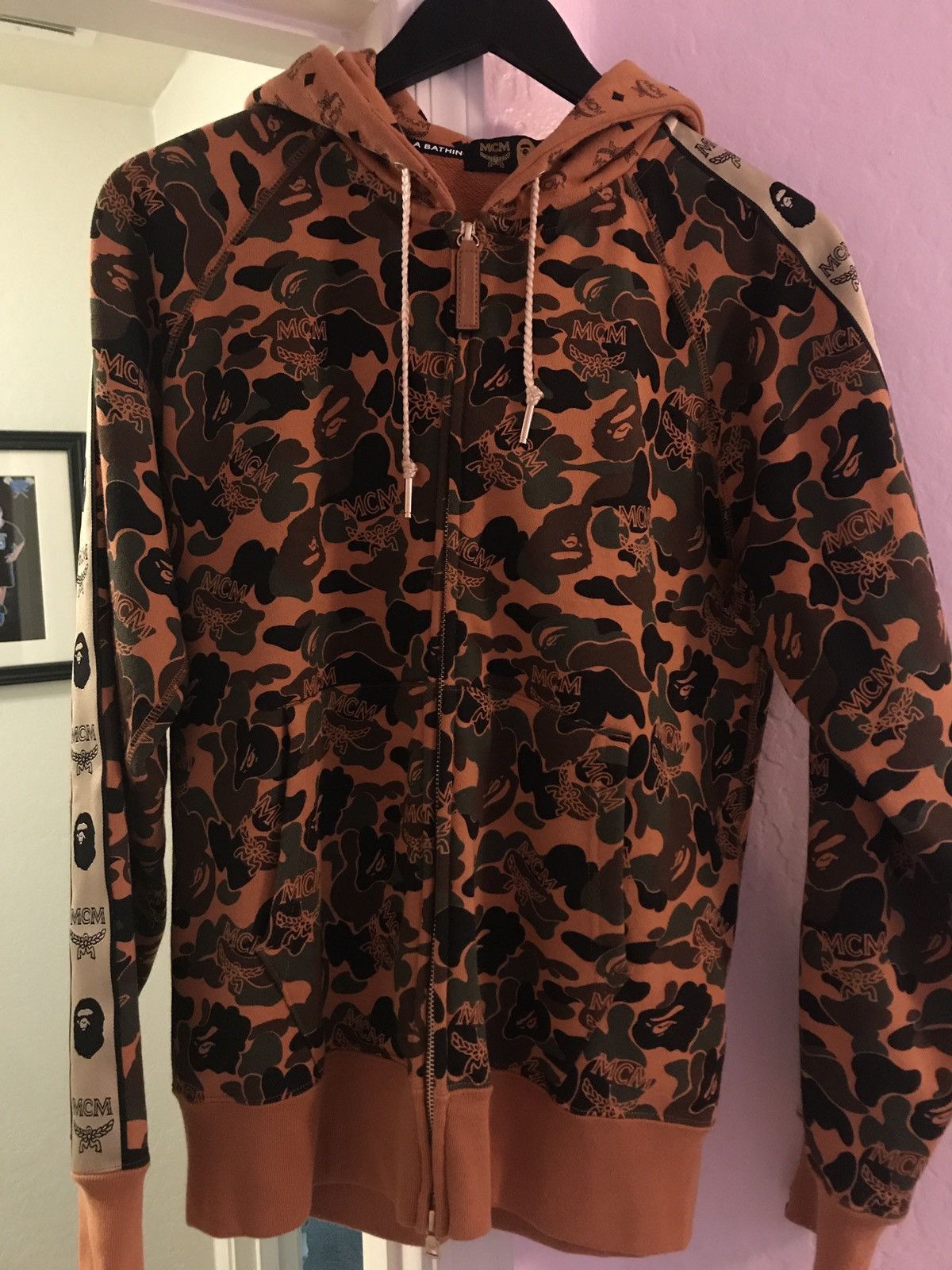 Bape BAPE x MCM Camo Zip Hoodie Brown Size US M / EU 48-50 / 2 - 1 Preview