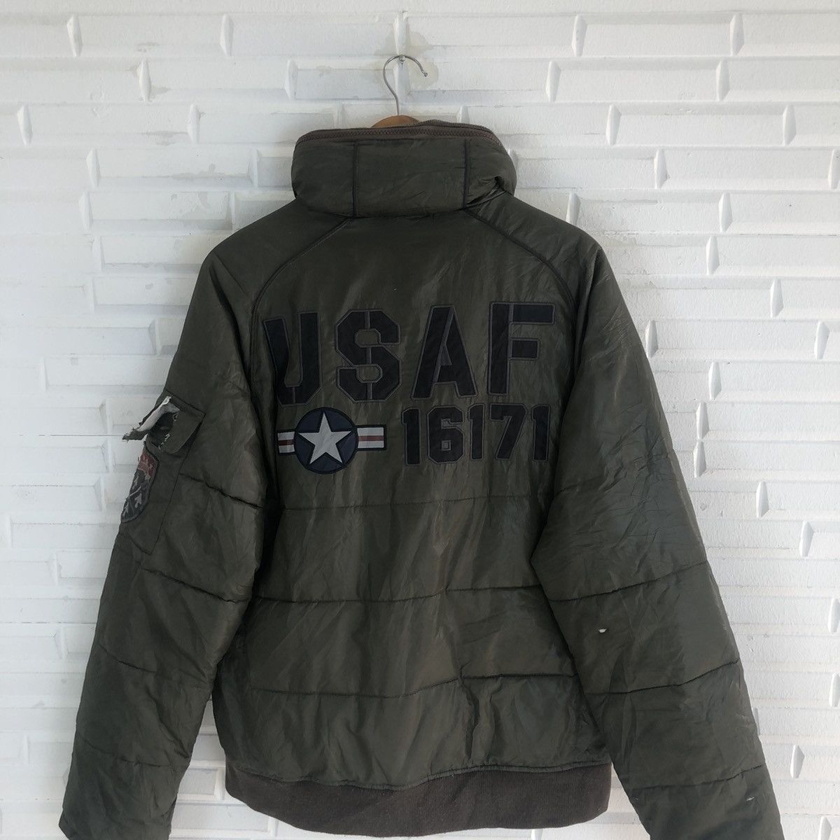 Avirex × Vintage AVIREX USAF 16171 FLIGHT JACKET Size US L / EU 52-54 / 3 - 7 Thumbnail