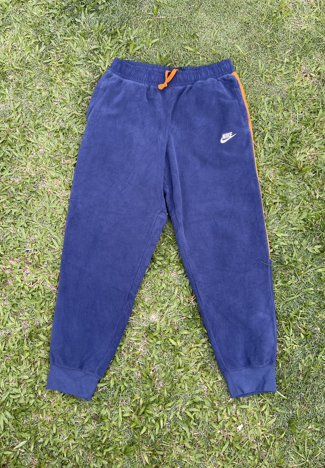 Nike VINTAGE NIKE FLEECE TRACK PANTS Size US 32 / EU 48 - 1 Thumbnail