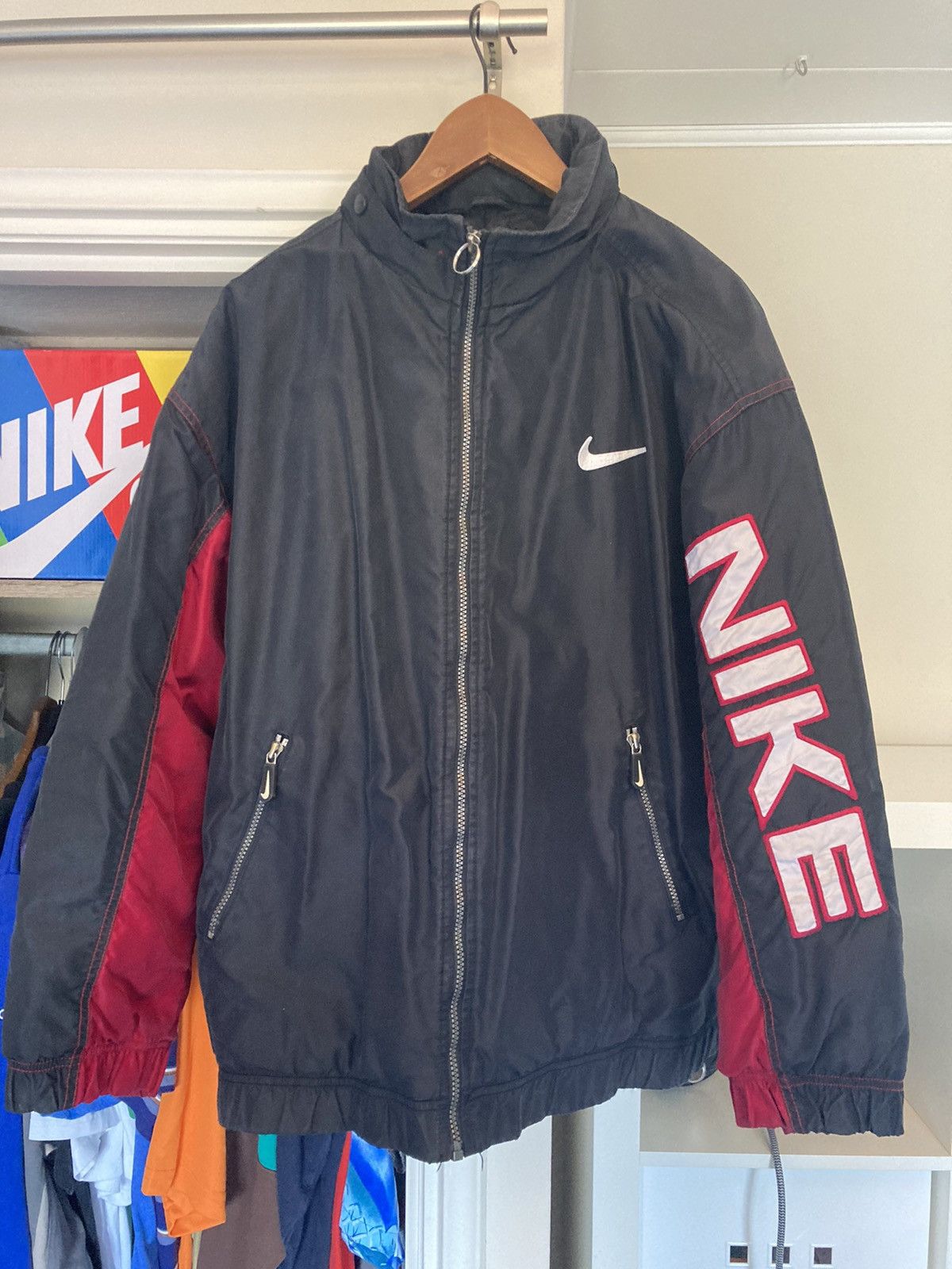 Vintage 90s 00s Red Black Embroidered Reversible Nike Puffer Jacket L