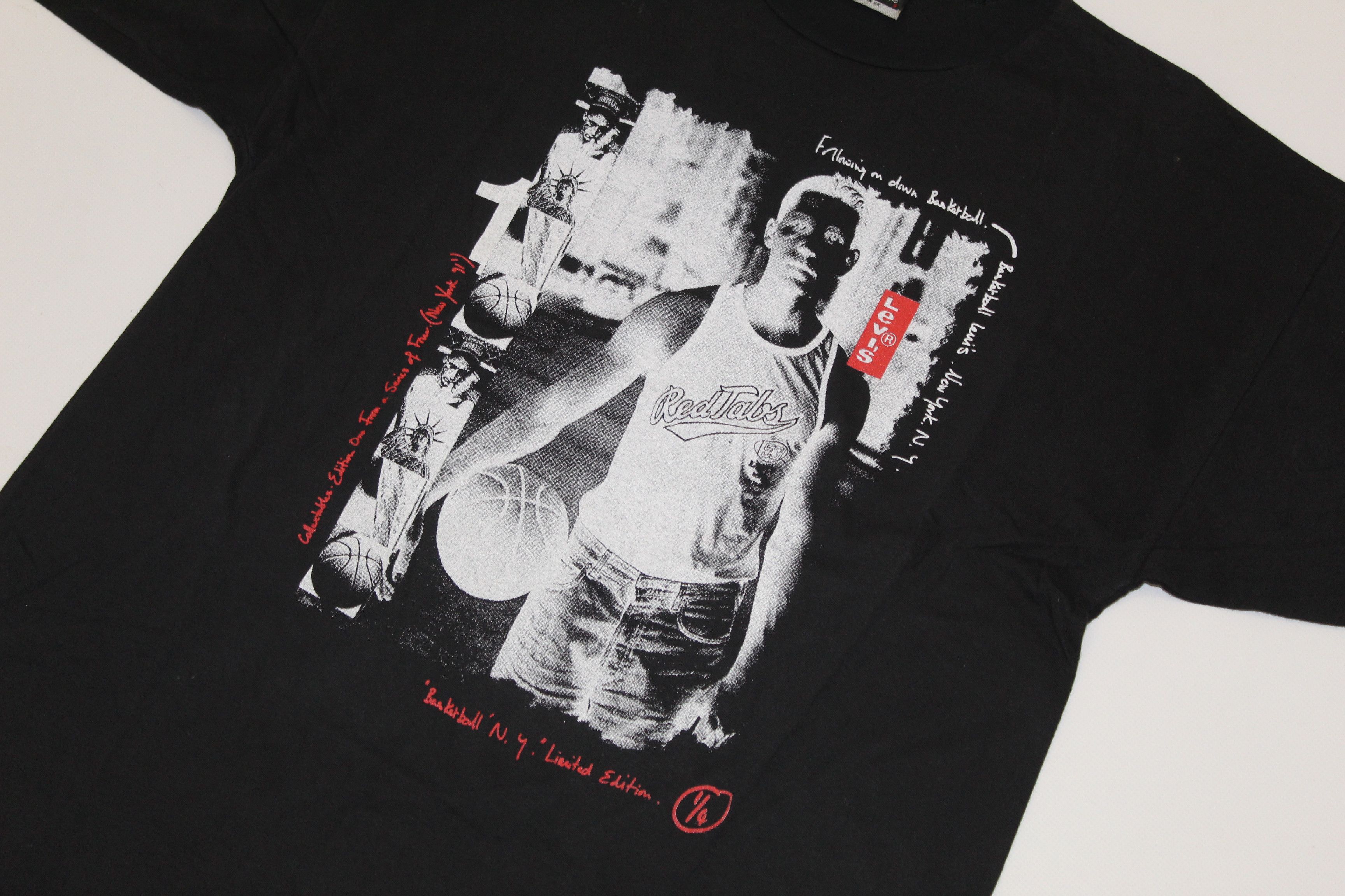 Levi's Vintage Clothing 🔥Made in UK. Levi's Basketball N.Y. '91 Collection T-Shirt Size US M / EU 48-50 / 2 - 2 Thumbnail