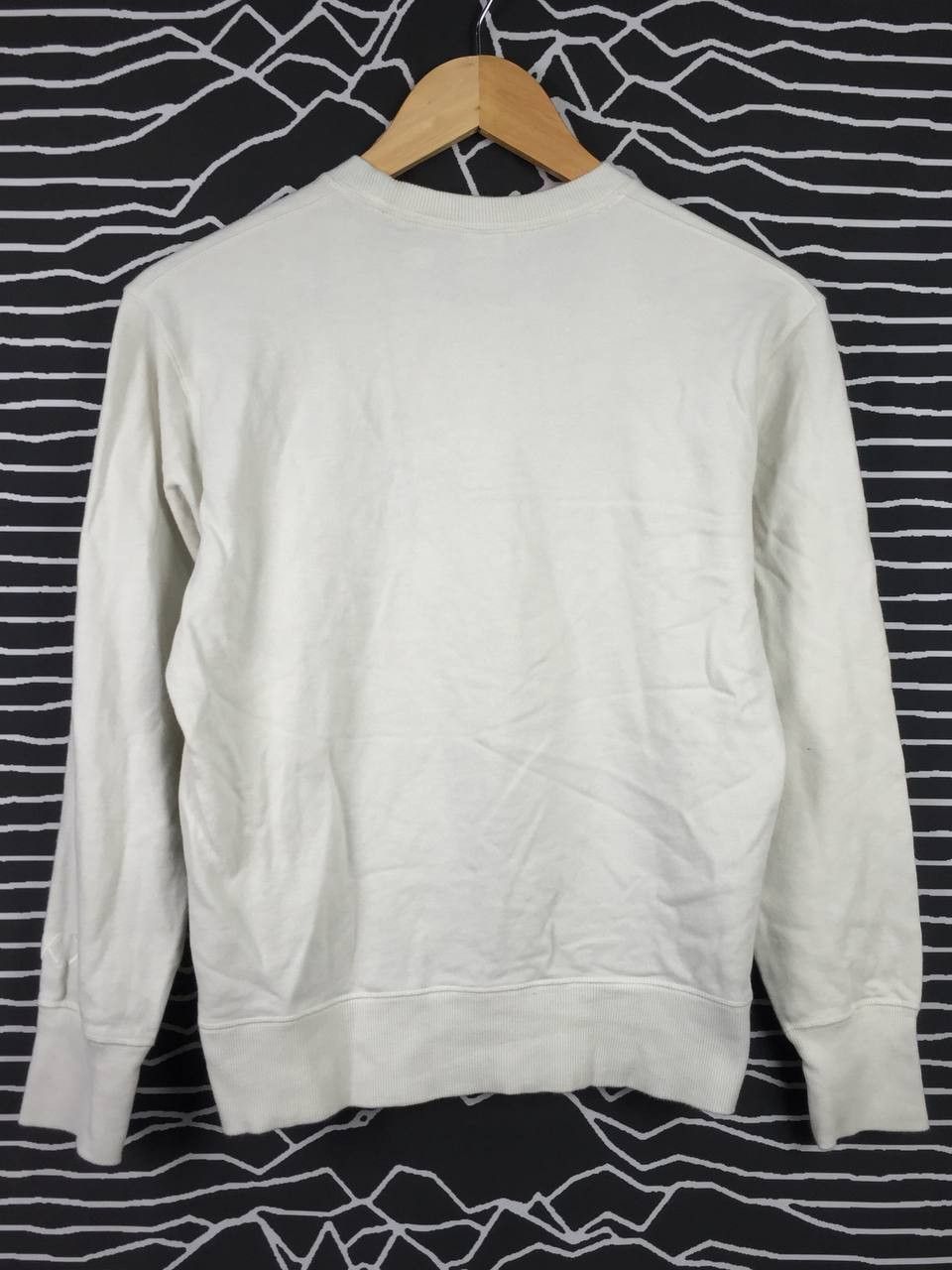 Japanese Brand Kaws Uniqlo Sesame Street Bert Ernie Longsleeve Sweatshirt Size US S / EU 44-46 / 1 - 2 Thumbnail