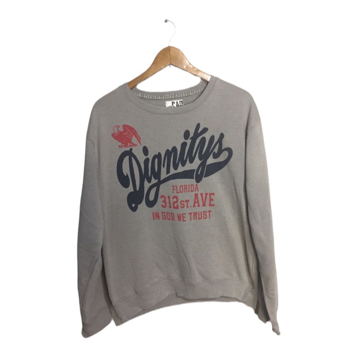 Dignity’s round neck sweatshirt grey color