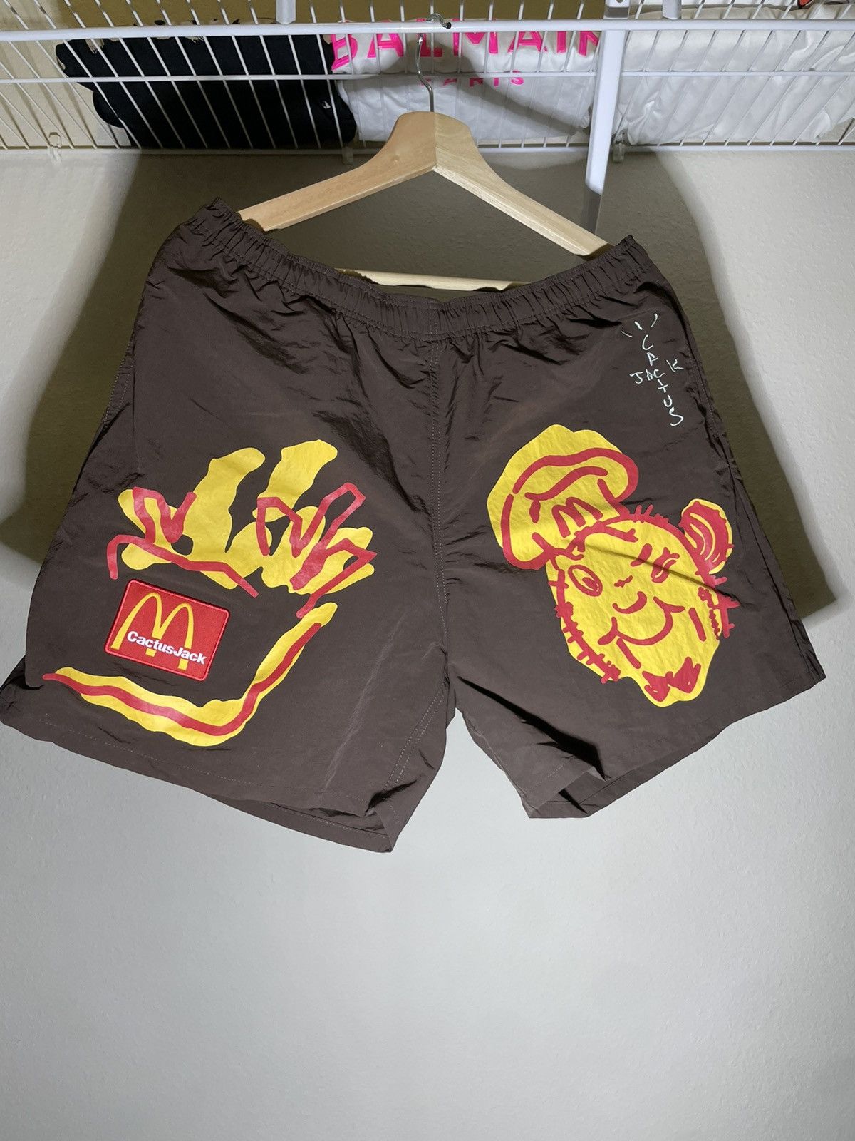 Travis good Scott x McDonald's Illustration II Shorts