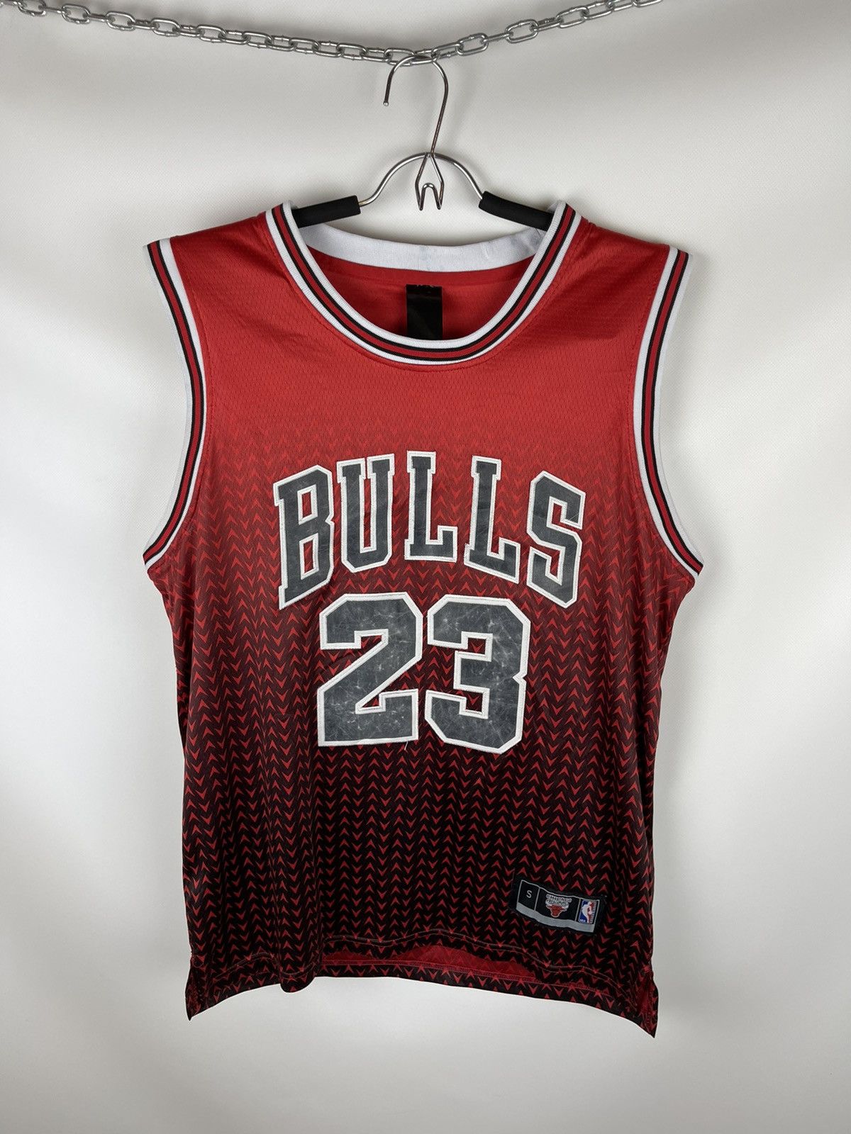 NBA Chicago Bulls NBA #23 Michael Jordan jersey basketball Size US S / EU 44-46 / 1 - 1 Thumbnail