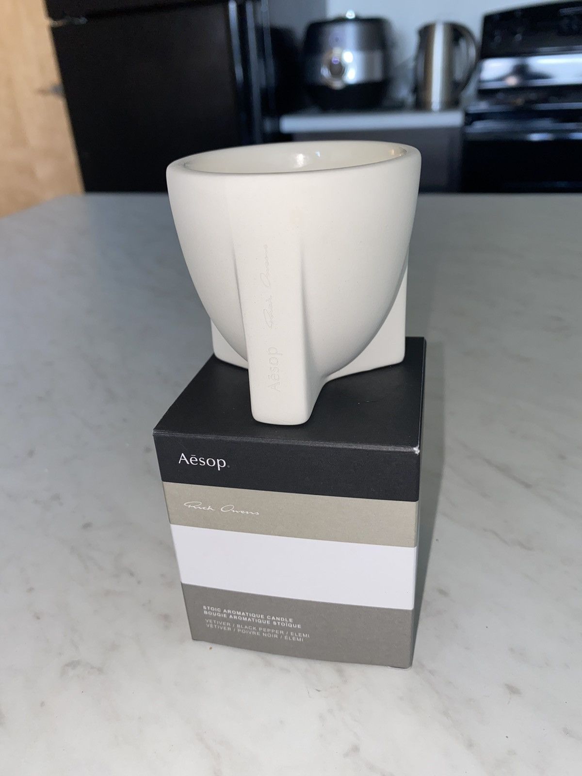 Stoic Aromatique Candle (65g) from Aesop by Rick Owens