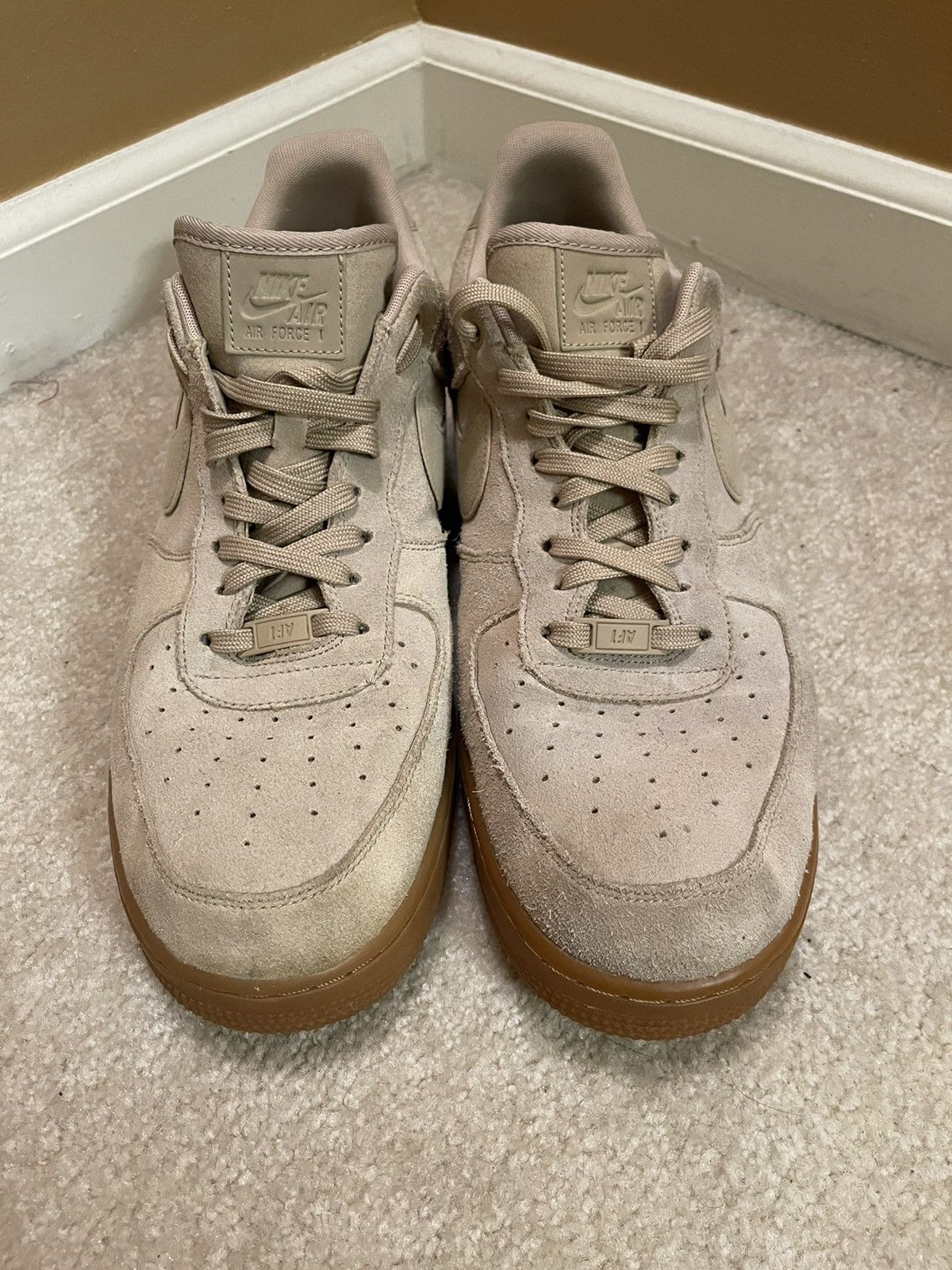 Air Force 07 LV8 Suede Mushroom