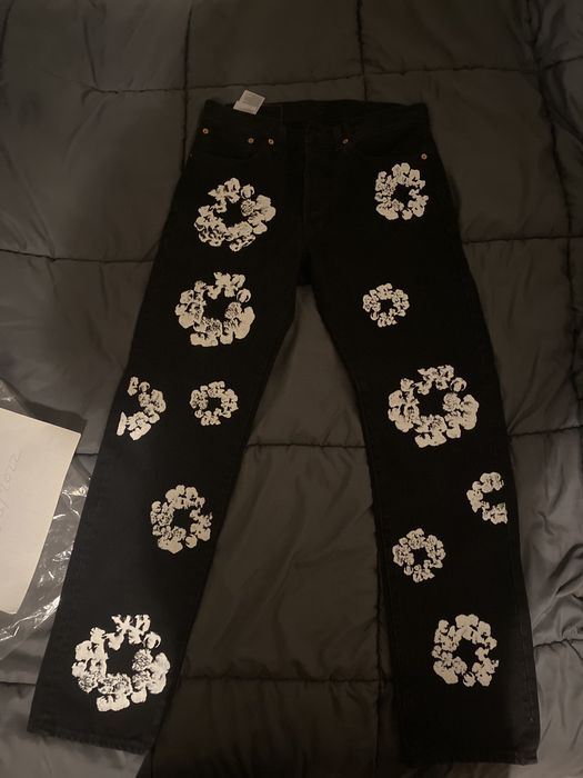 DENIM TEARS Denim Tears Jeans, Black & White wreaths ( vintage Levi’s