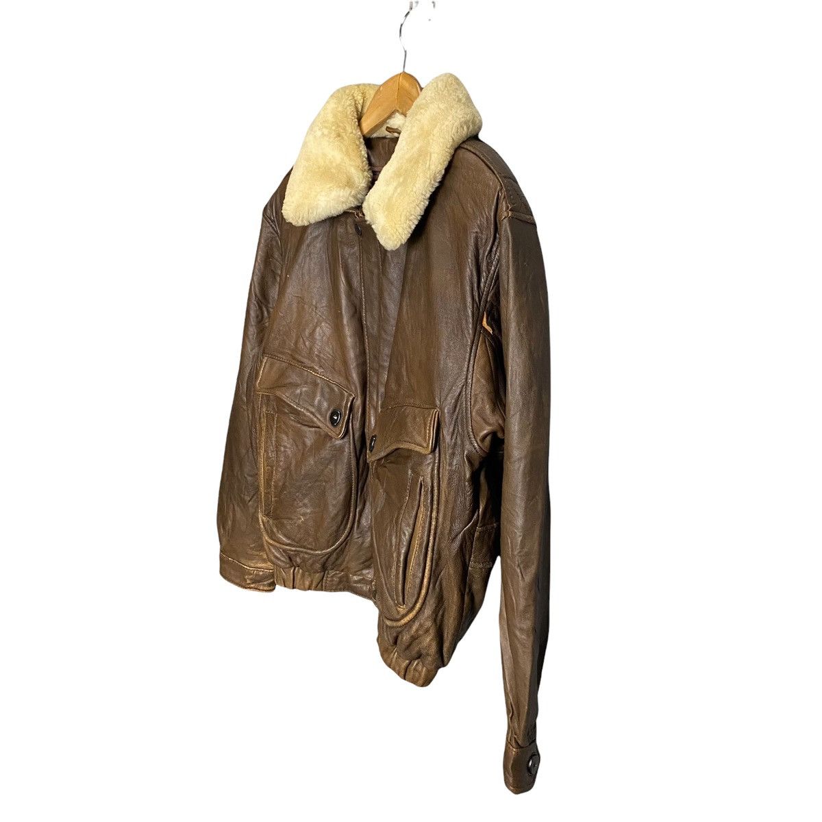 Vintage US Air Force aviator jacket Size US M / EU 48-50 / 2 - 3 Thumbnail