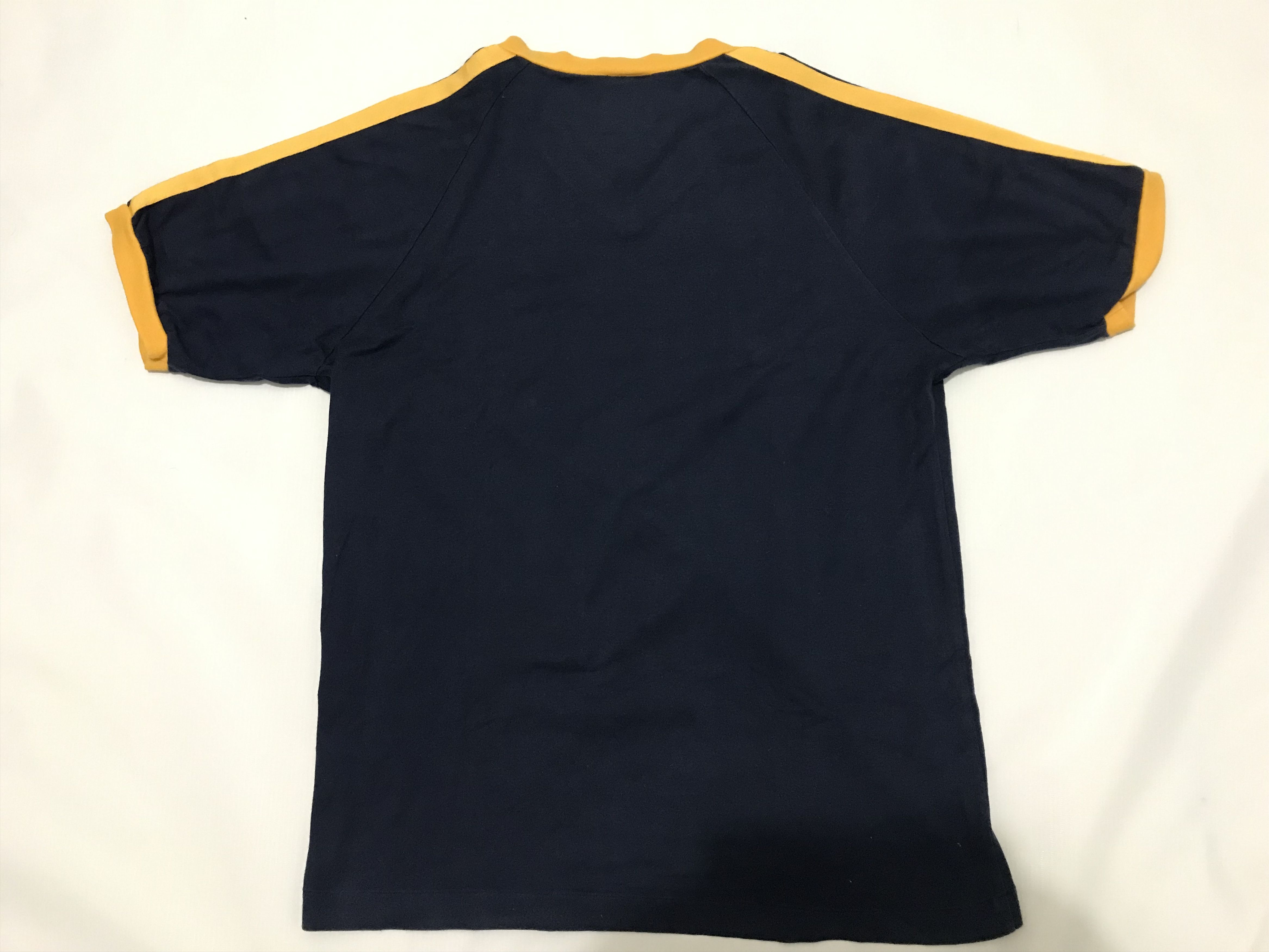 Lonsdale Vintage Lonsdale V-Neck T-Shirt Size US L / EU 52-54 / 3 - 6 Thumbnail