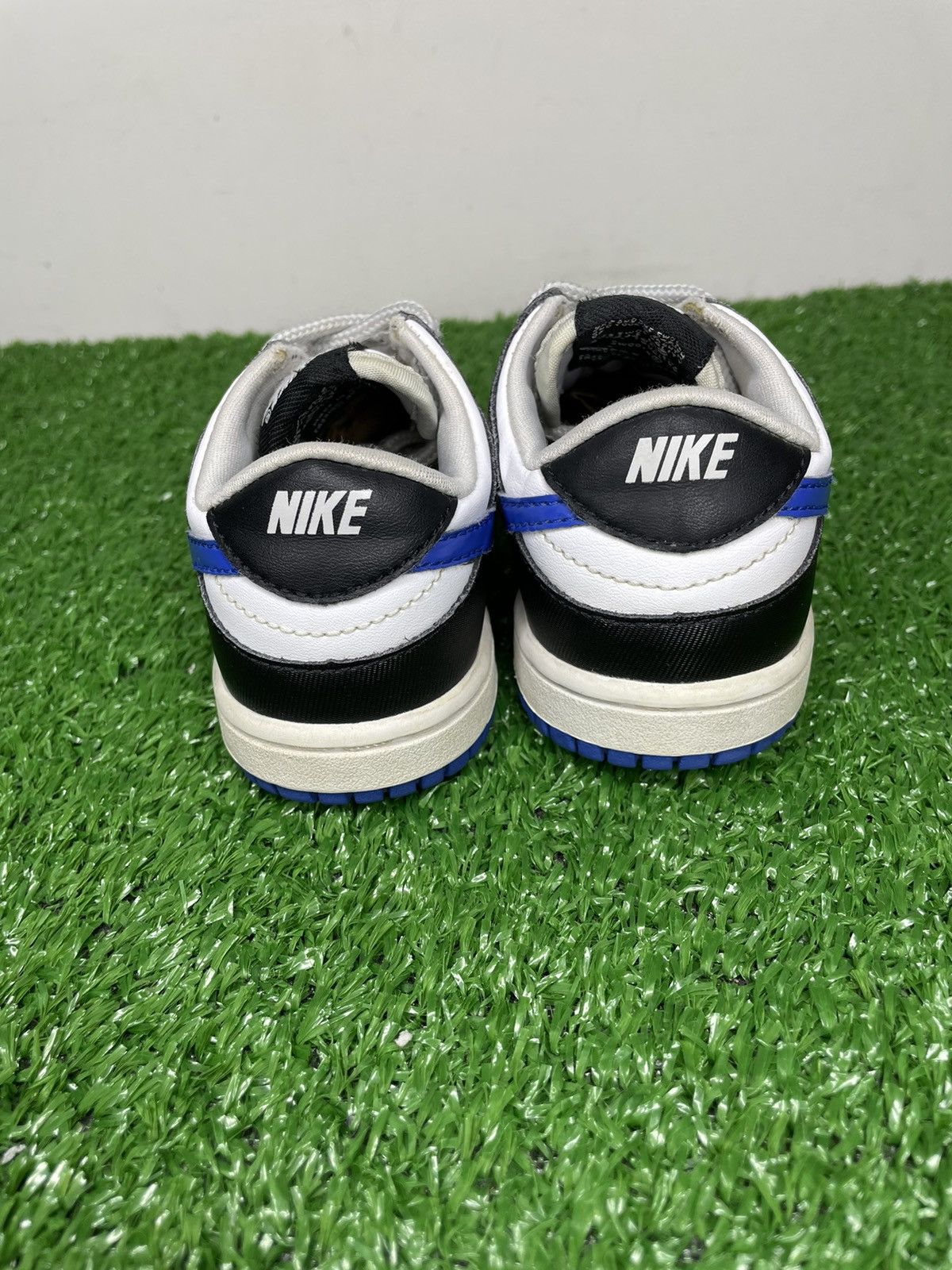 Nike × Vintage Nike Dunk Low White Varsity Royal Black Toddler Sz 7c 2008 Size US 7 / EU 40 - 3 Thumbnail