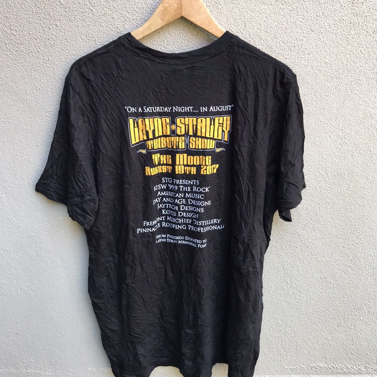 Band Tees LAYNE STANLEY alice in chains tribute tee grunge Size US XL / EU 56 / 4 - 3 Thumbnail