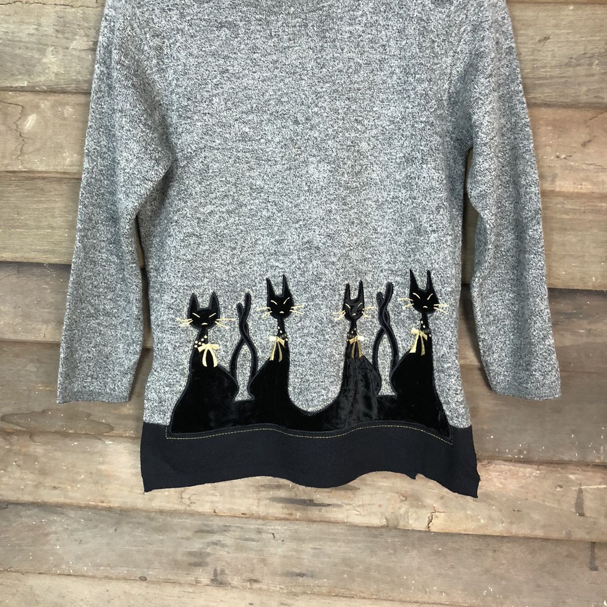 Japanese Brand Tbusonia Kamon cat Grey Knitwear Sweater #6753 Size US M / EU 48-50 / 2 - 3 Thumbnail