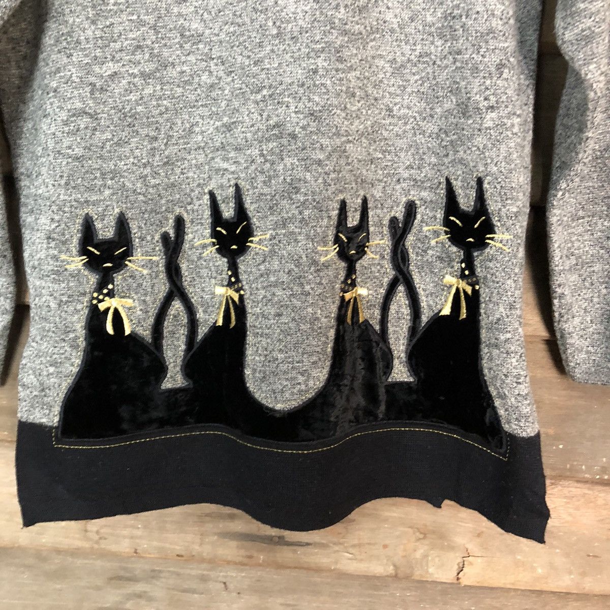 Japanese Brand Tbusonia Kamon cat Grey Knitwear Sweater #6753 Size US M / EU 48-50 / 2 - 6 Thumbnail