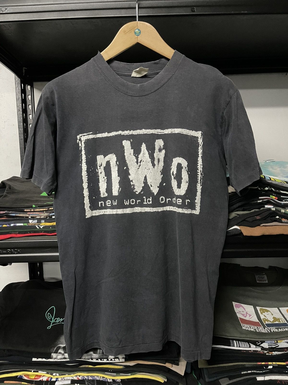 Vintage × WCW/nWo × WWF Vintage 90s NWO Wrestling Distressed Tee Size US M / EU 48-50 / 2 - 1 Thumbnail