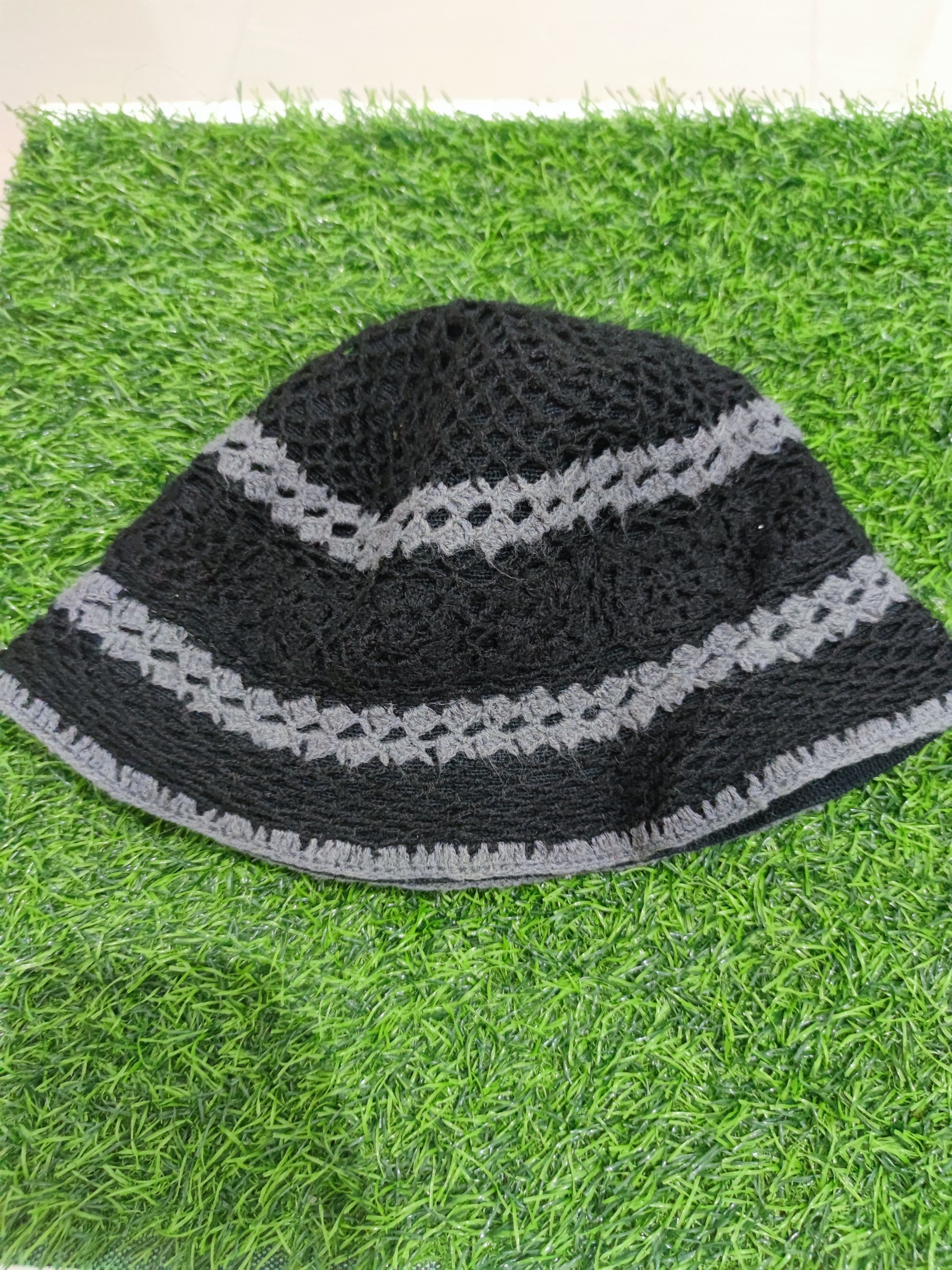Other × Pierre Balmain Knit Bucket Hat Size ONE SIZE - 2 Thumbnail