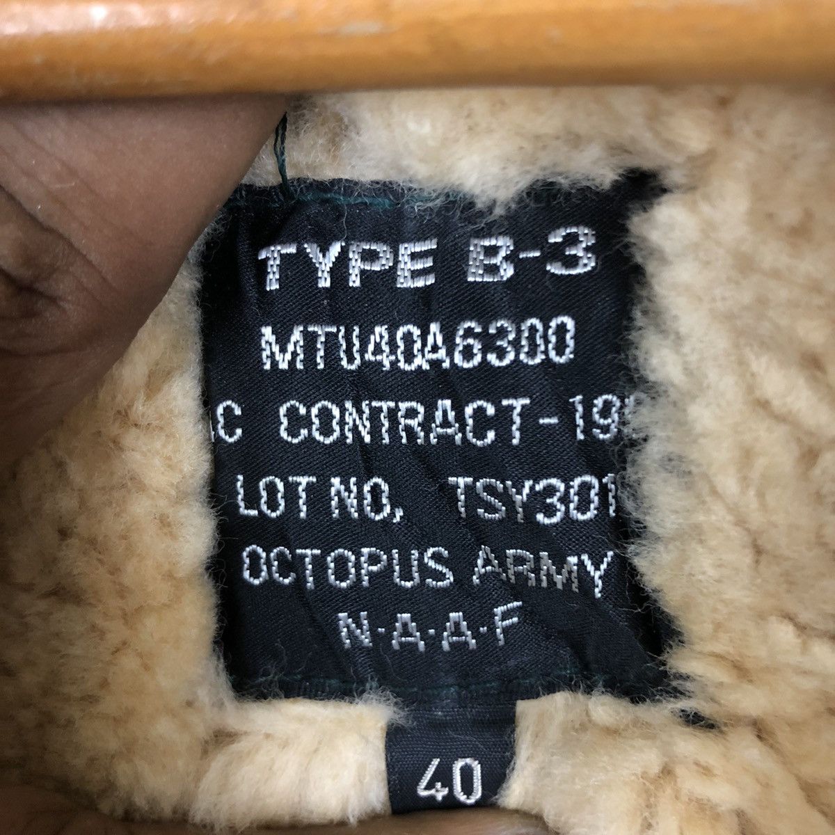 Octopus ✈️🔥TYPE B3 OCTOPUS ARMY 1986 LEATHER JACKET🔥✈️ Size US M / EU 48-50 / 2 - 12 Thumbnail