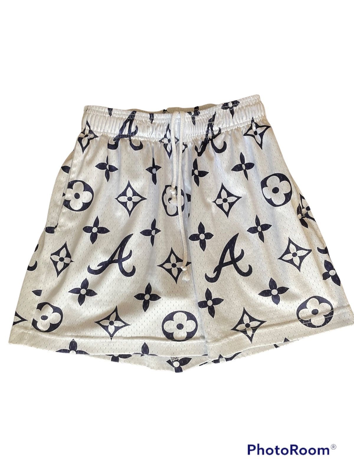 White and Grey Mary Shorts – Bravest Studios