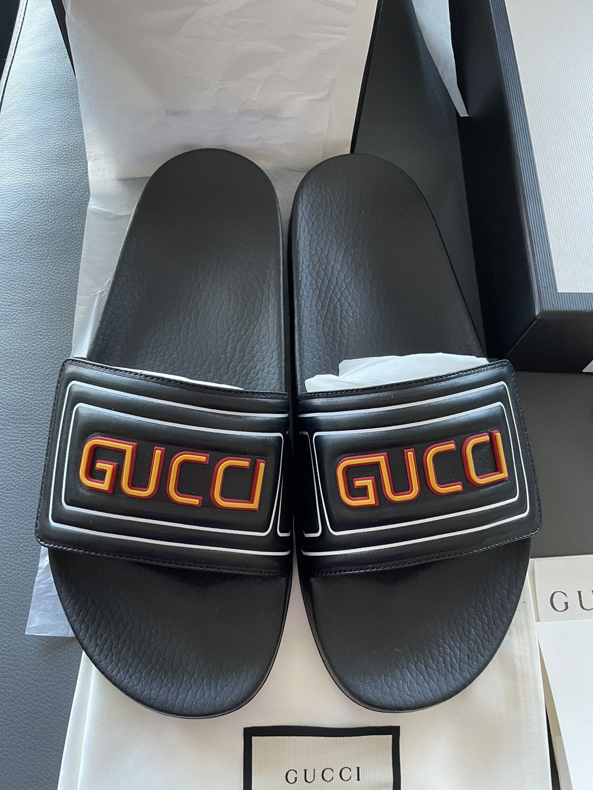 Rare Brand NEW Gucci Logo Leather Sldies Limited Edition