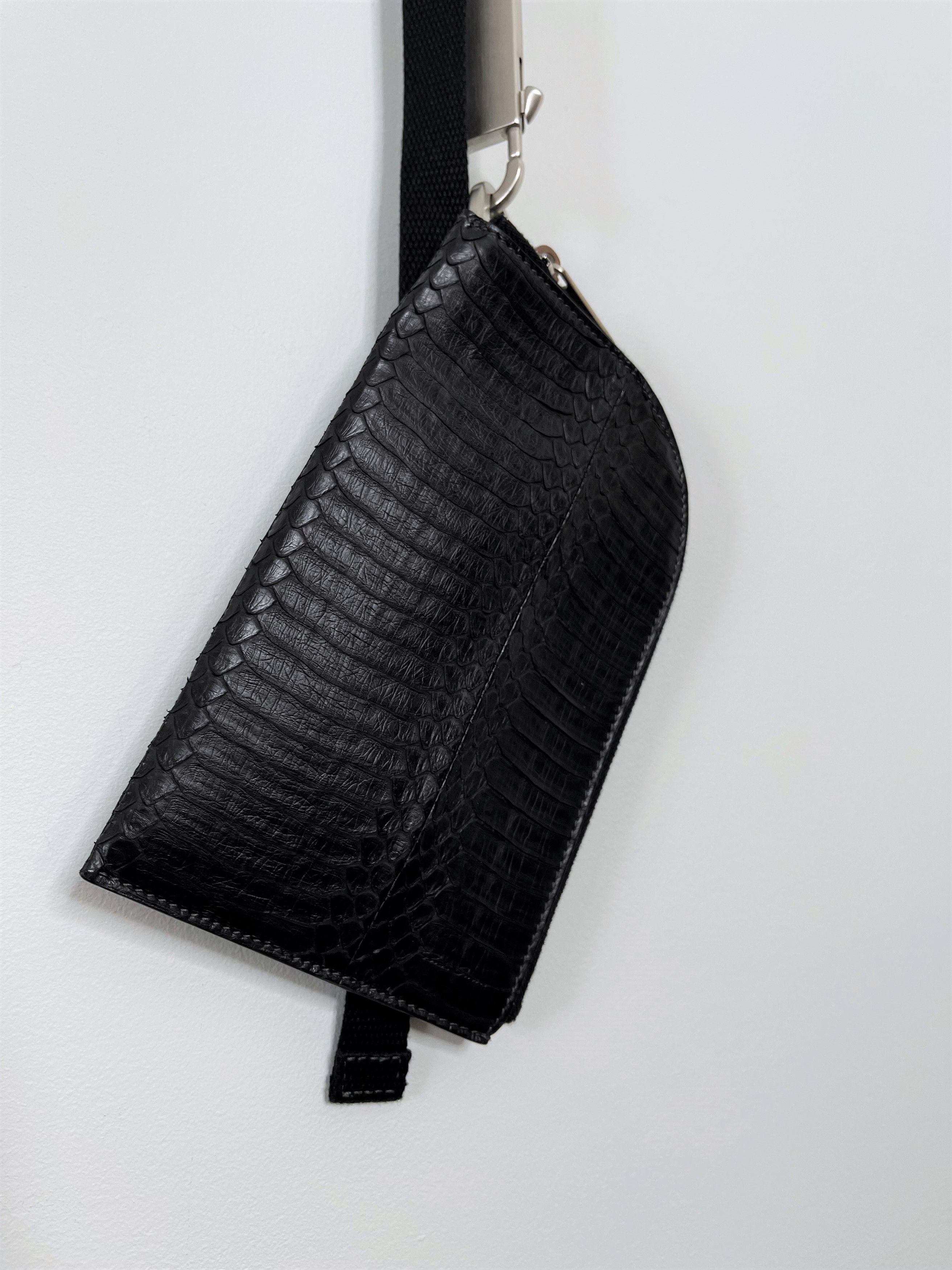 Rick Owens Black Python Snakeskin Card Slot Neck Wallet SS20 Tecuatl Size ONE SIZE - 2 Thumbnail