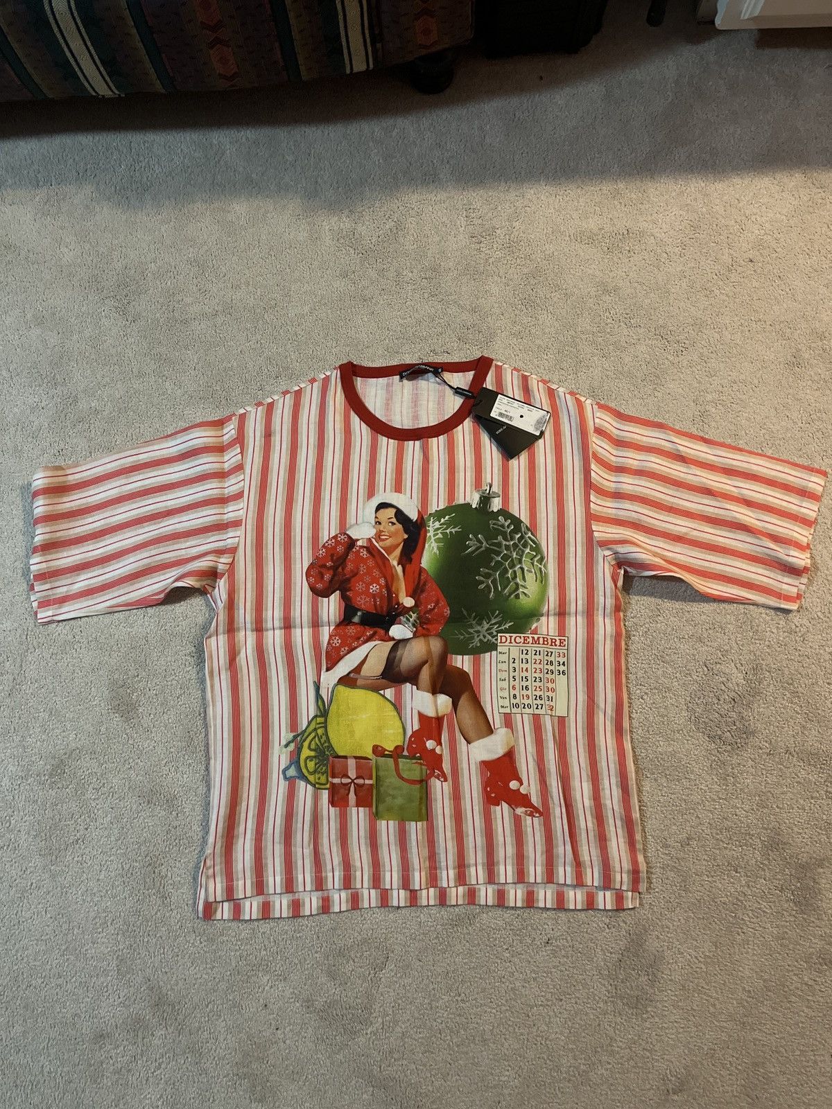 Dolce & gabbana calendar girl Christmas dicembre shirt