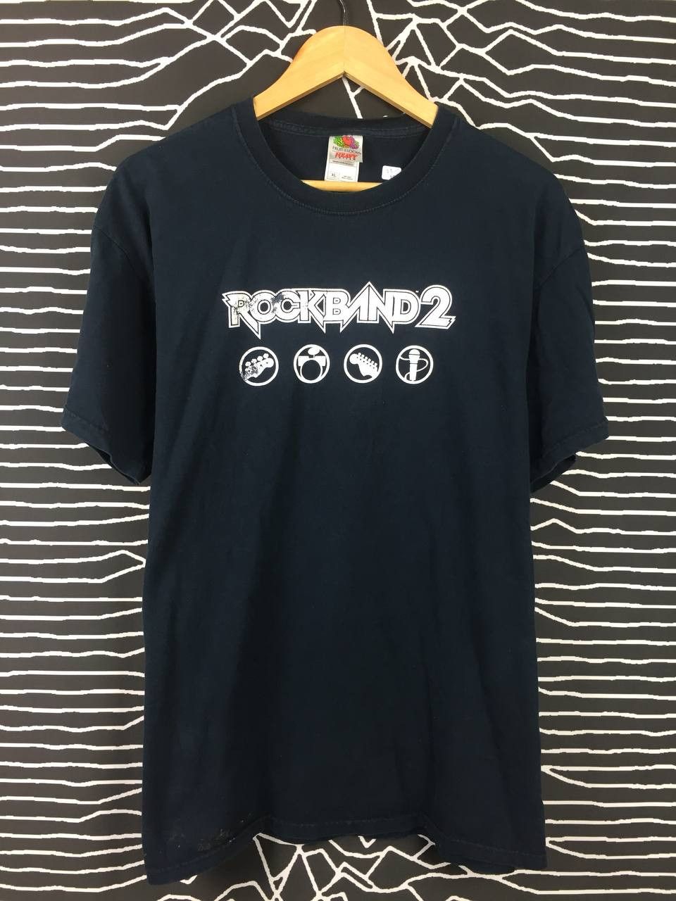 Band Tees Vtg 00s FOTL Rockband 2 Video Game Promo Gaming Tee Size US XL / EU 56 / 4 - 1 Thumbnail