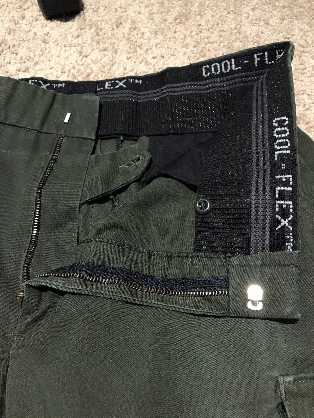 Blkbvr Olive drab cargo pants pleated flared utility stacks pockets Size US 34 / EU 50 - 4 Thumbnail